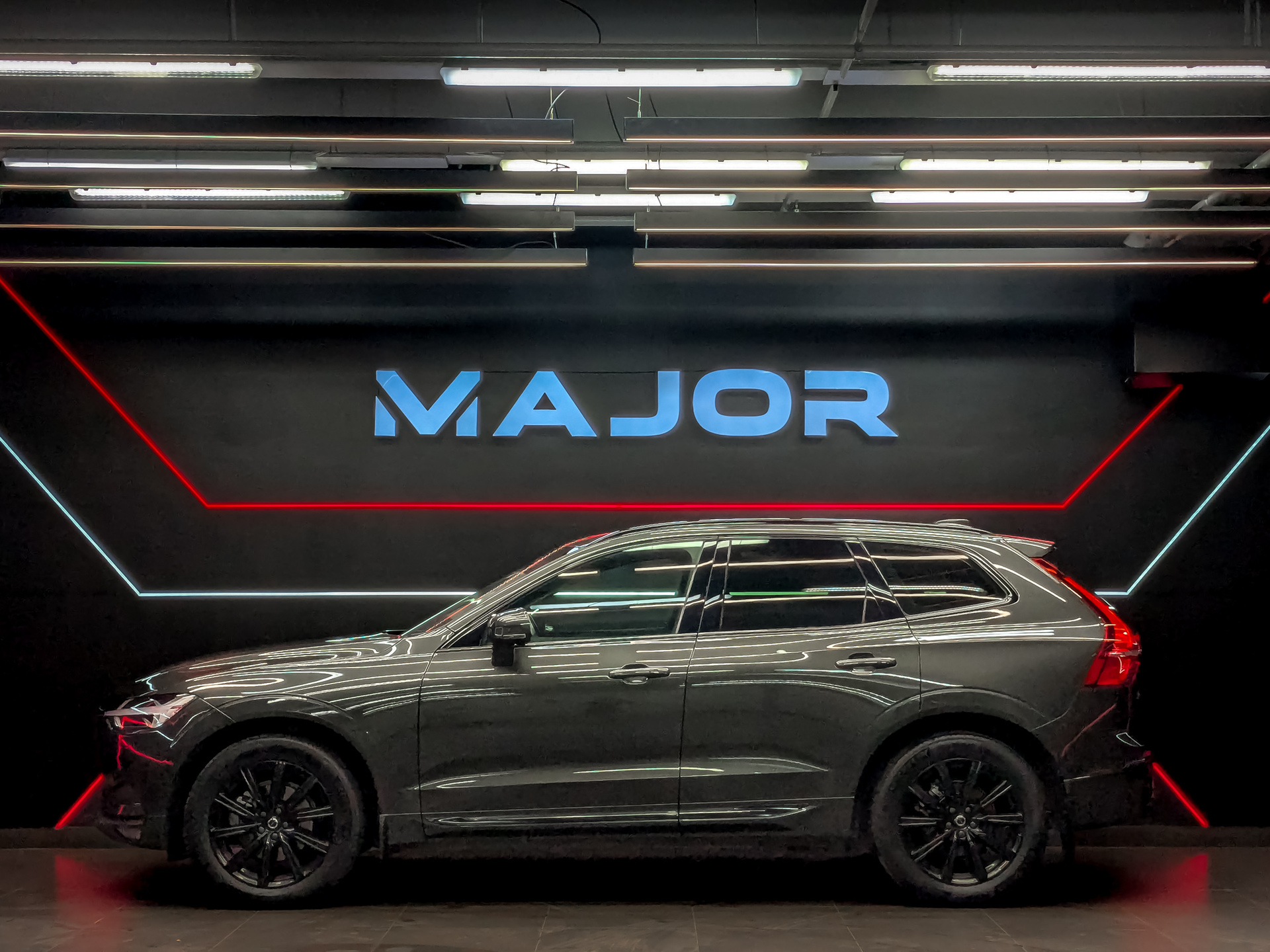 VOLVO XC60 2.00 (249 л.с), автомат, 2020, пробег 106 476 км