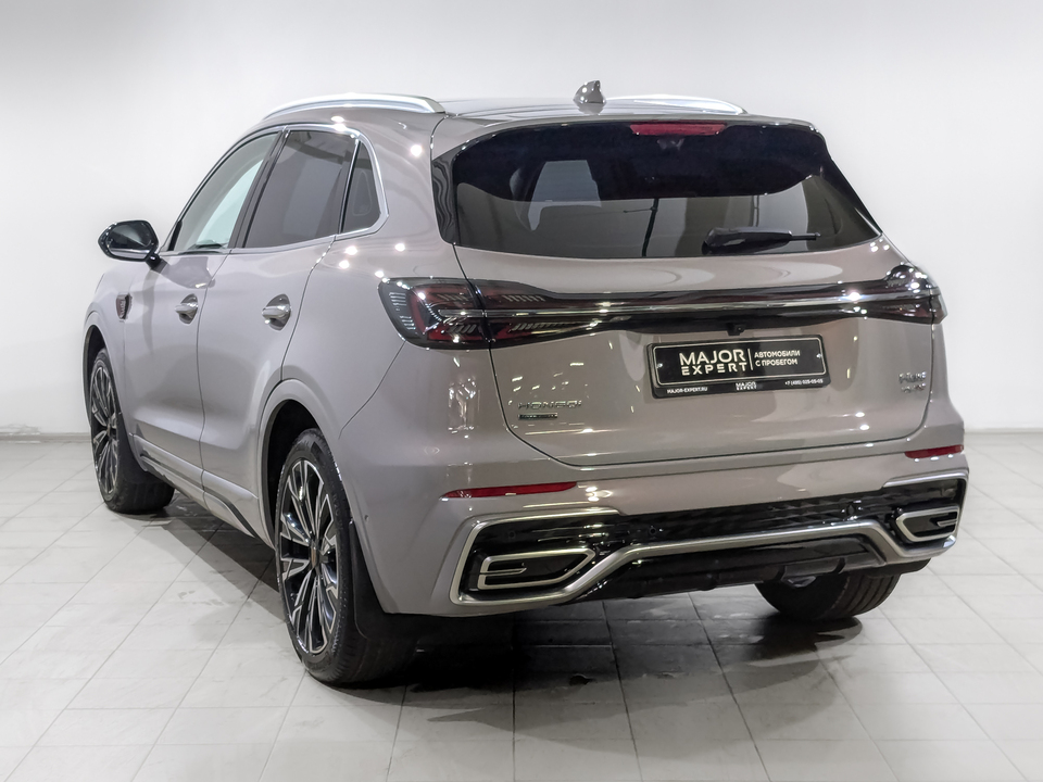 Фото Hongqi HS5 с пробегом 20959 км