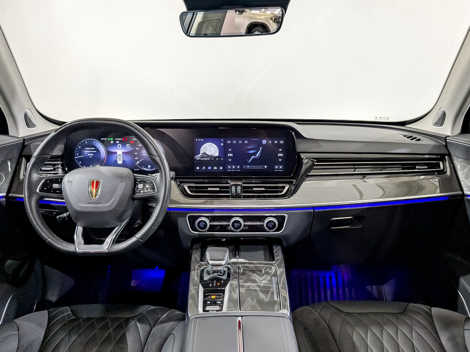 Фото Hongqi HS5 с пробегом 20959 км