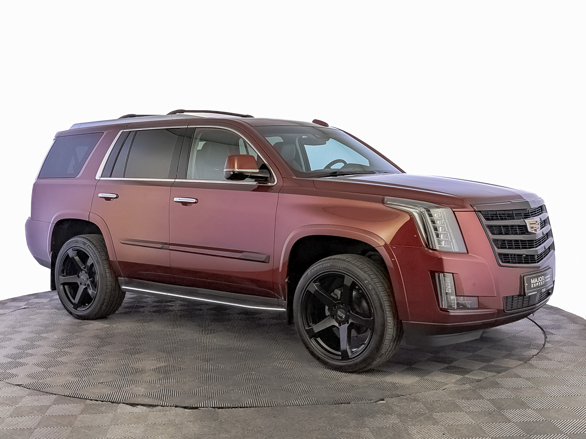CADILLAC Escalade 6.20 (409 л.с), автомат, 2016, пробег 88 981 км