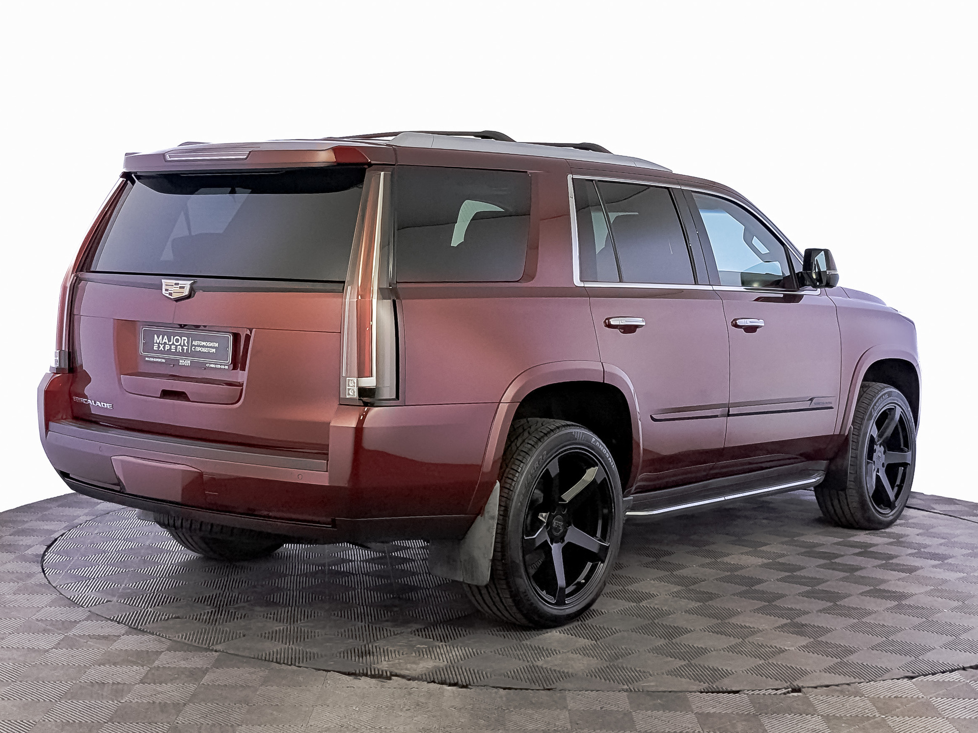 CADILLAC Escalade 6.20 (409 л.с), автомат, 2016, пробег 88 981 км