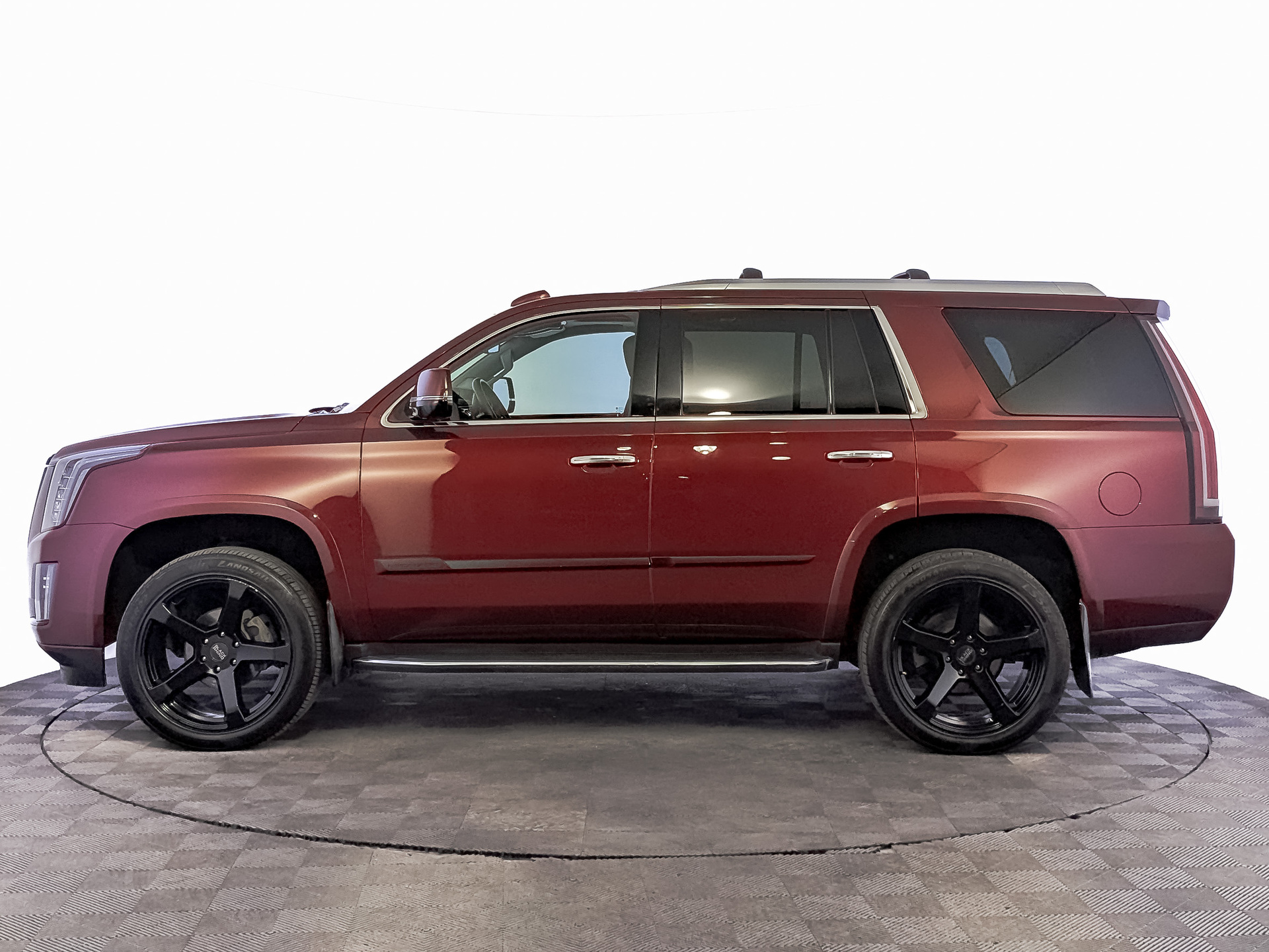 CADILLAC Escalade 6.20 (409 л.с), автомат, 2016, пробег 88 981 км