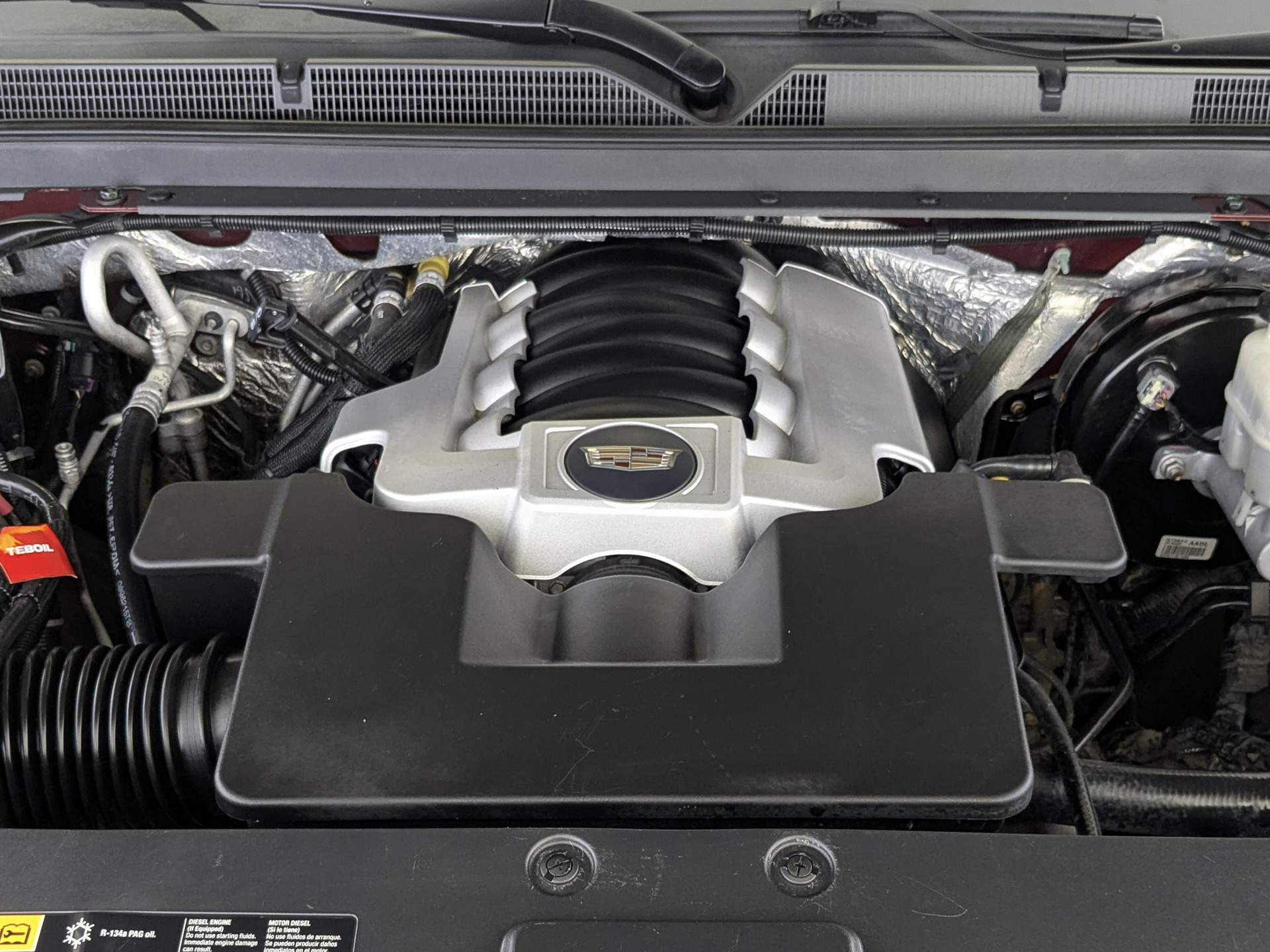 CADILLAC Escalade 6.20 (409 л.с), автомат, 2016, пробег 88 981 км