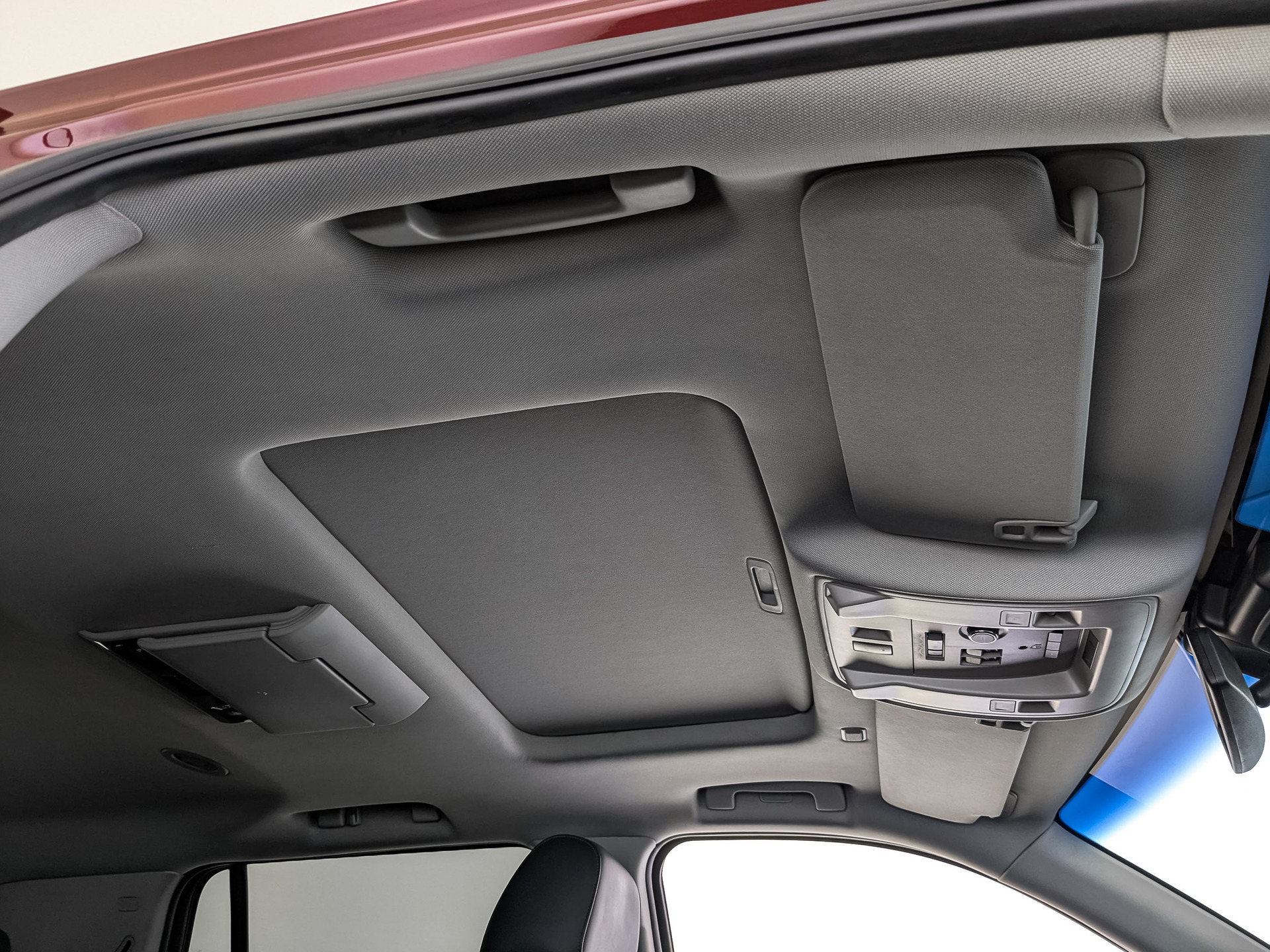 CADILLAC Escalade 6.20 (409 л.с), автомат, 2016, пробег 88 981 км