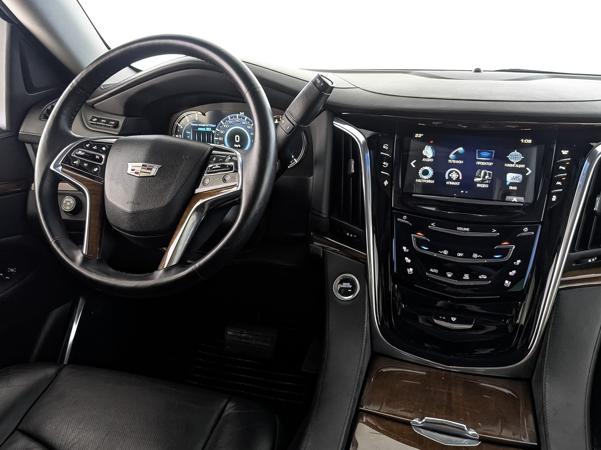 CADILLAC Escalade 6.20 (409 л.с), автомат, 2016, пробег 88 981 км