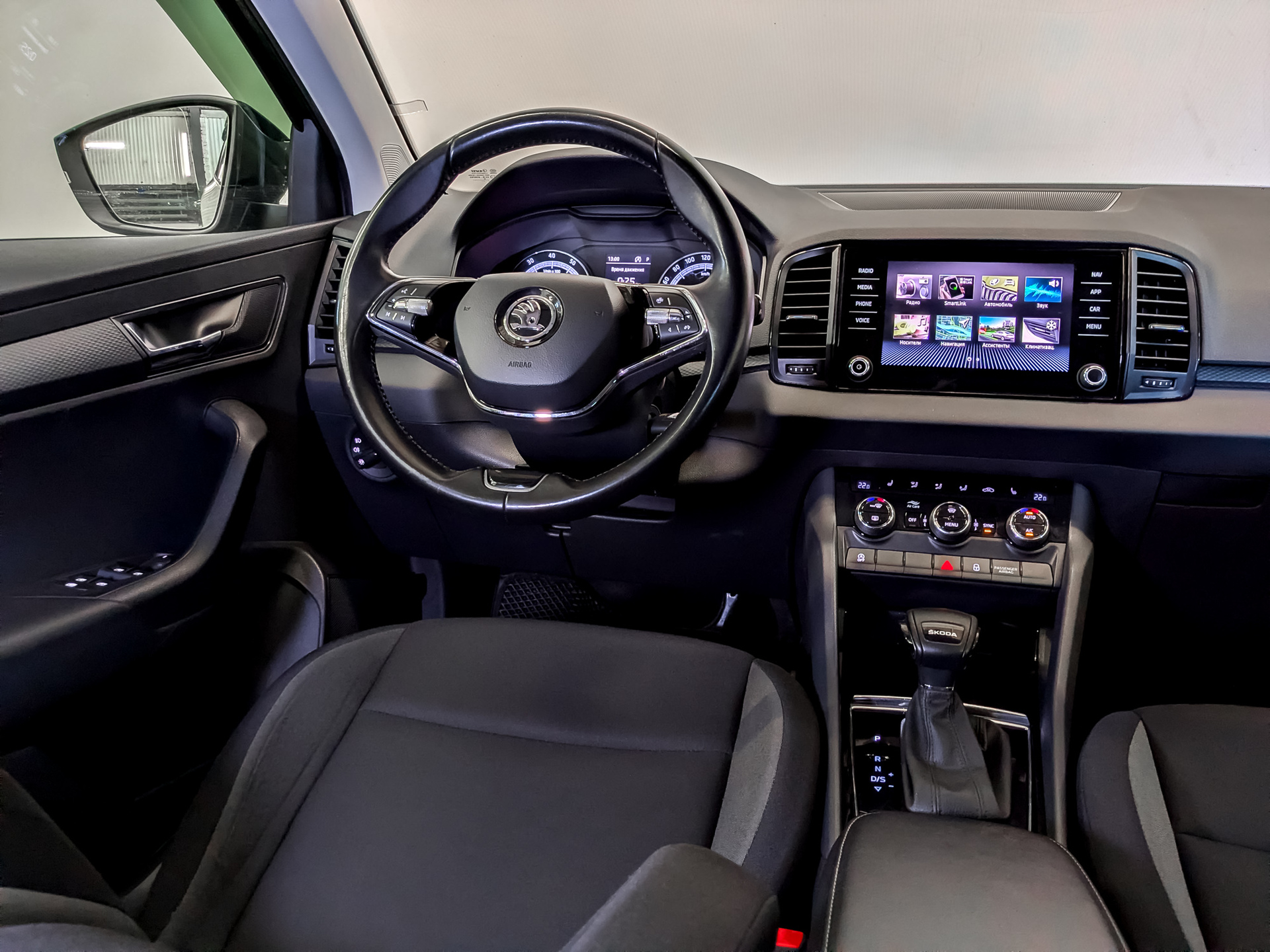 SKODA Karoq 1.40 (150 л.с), автомат, 2020, пробег 148 551 км