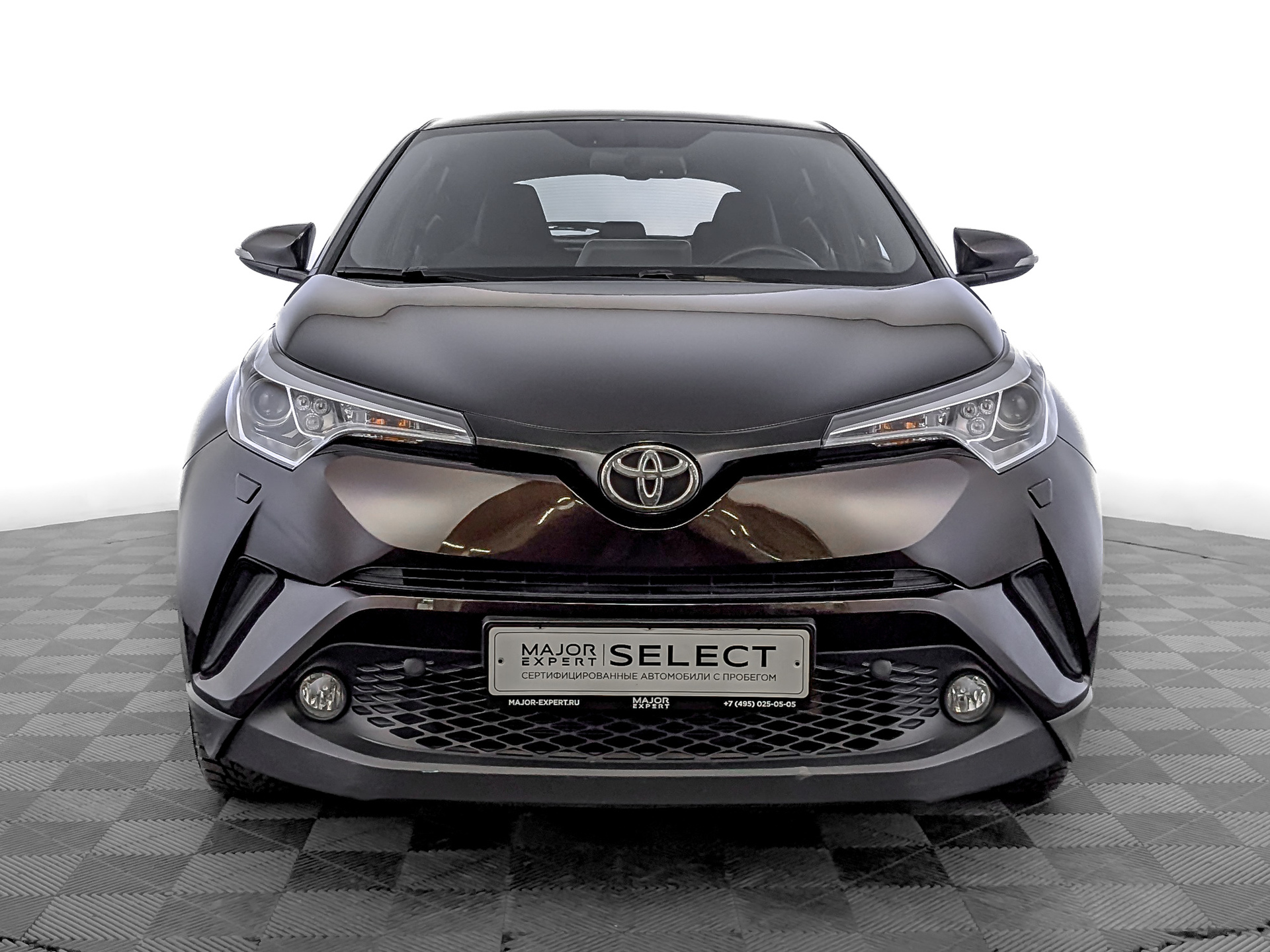 TOYOTA C-HR 2.00 (148 л.с), автомат, 2019, пробег 46 448 км