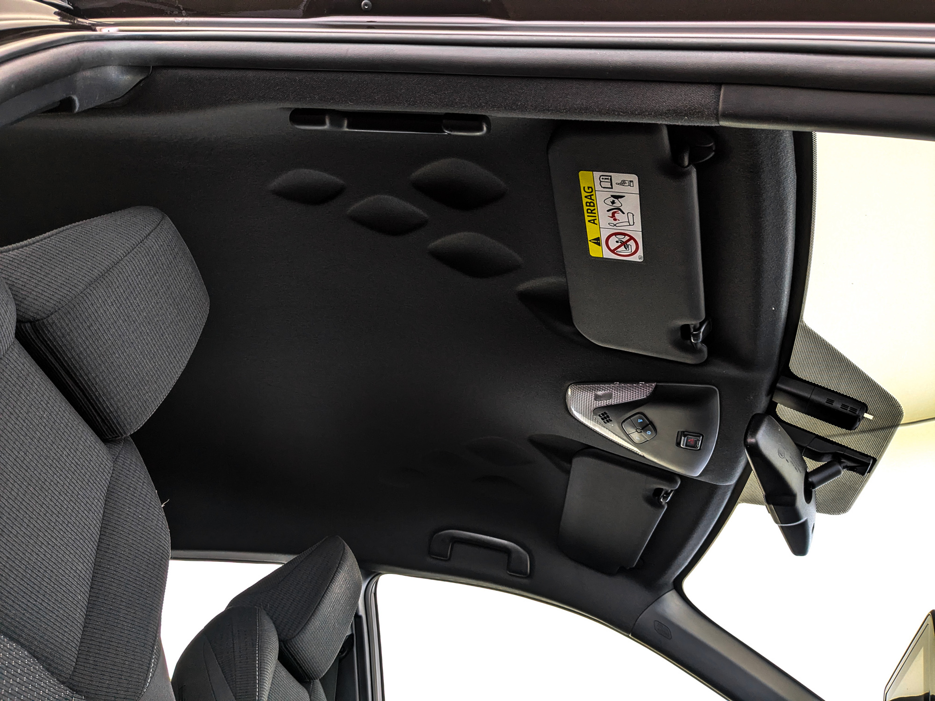TOYOTA C-HR 2.00 (148 л.с), автомат, 2019, пробег 46 448 км