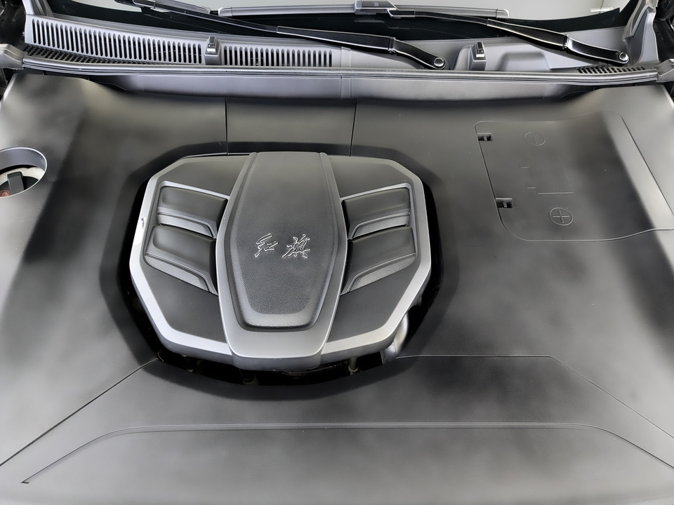 Фото Hongqi HS5 с пробегом 56921 км