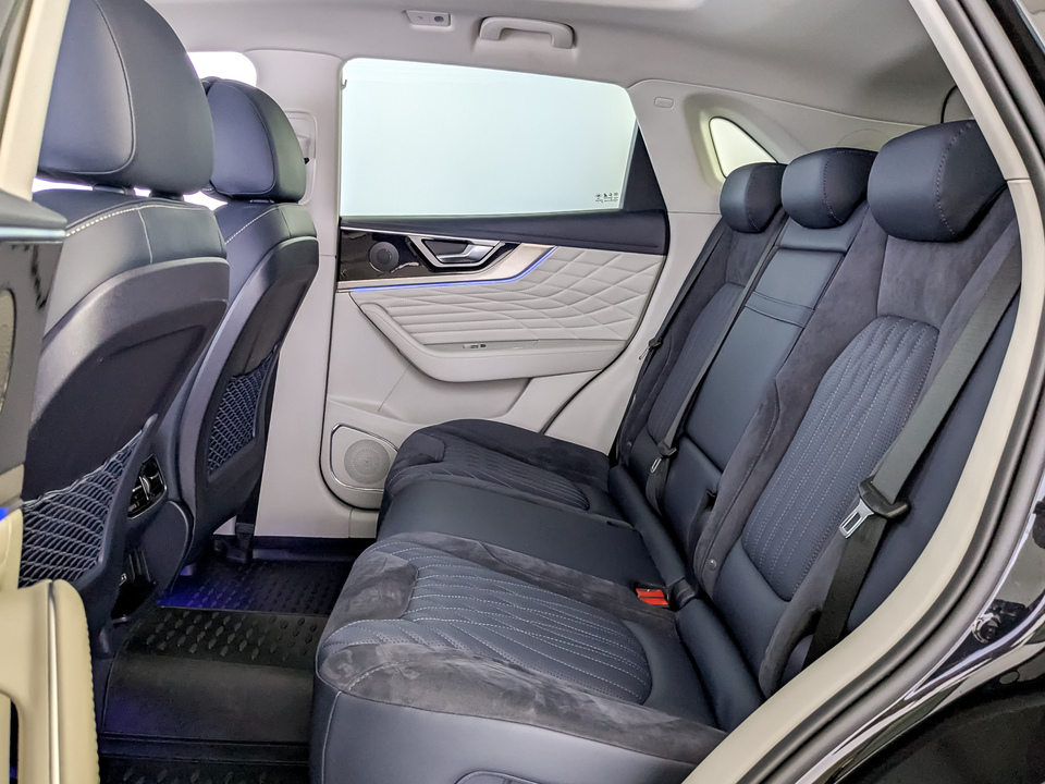 Фото Hongqi HS5 с пробегом 56921 км