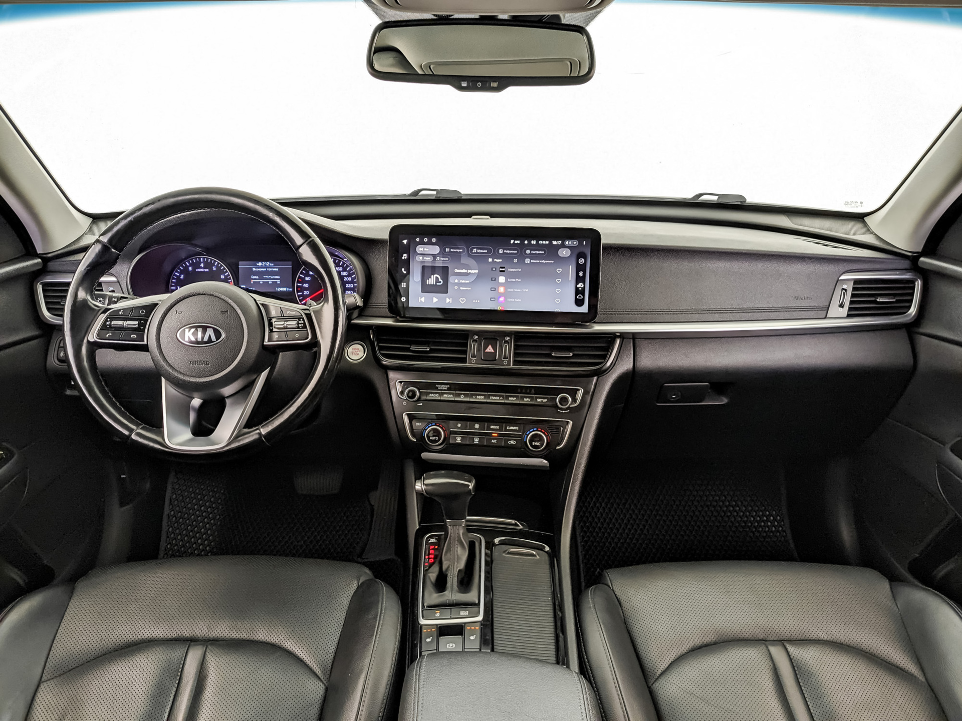 KIA Optima 2.40 (188 л.с), автомат, 2019, пробег 124 079 км