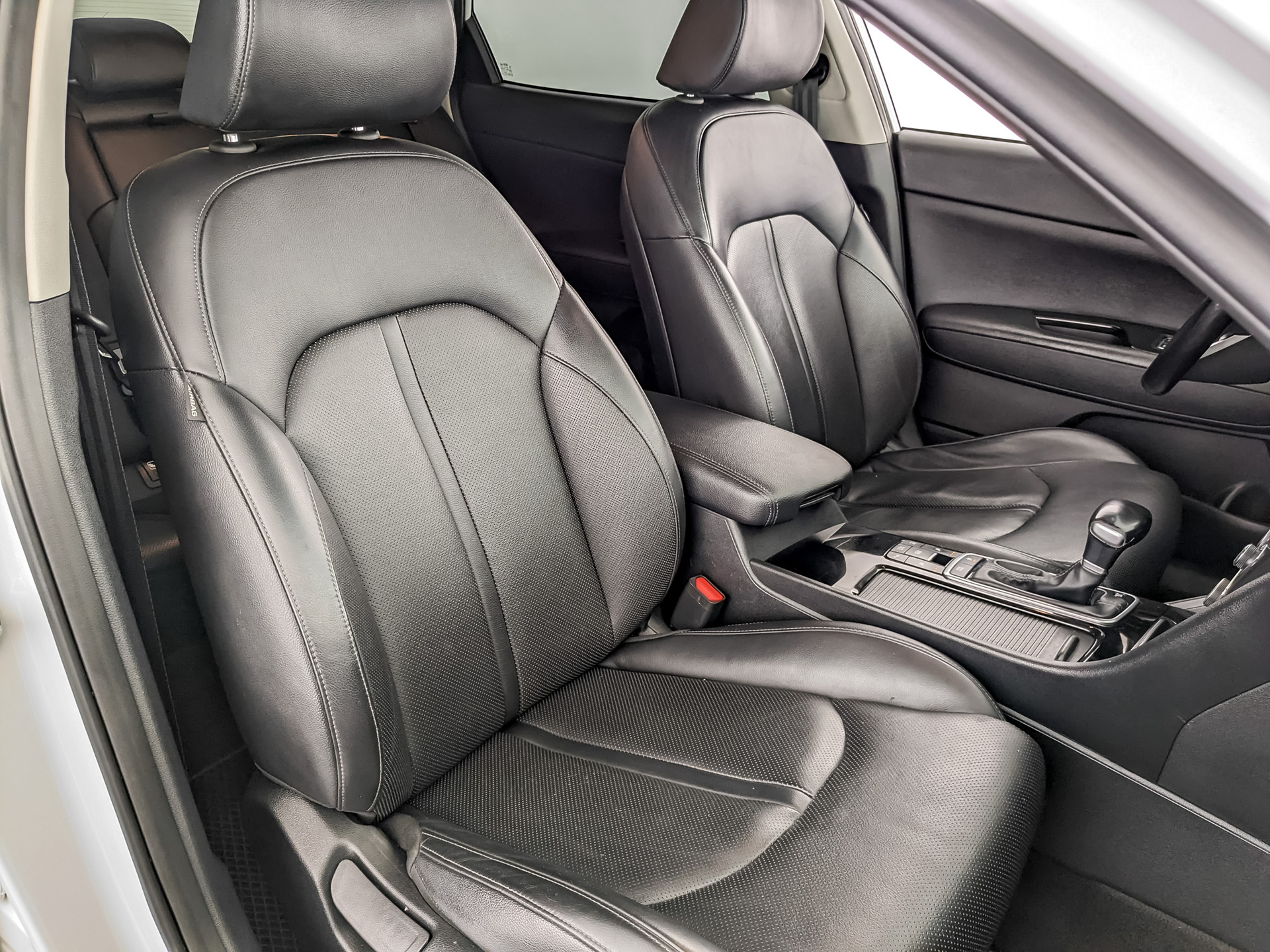 KIA Optima 2.40 (188 л.с), автомат, 2019, пробег 124 079 км