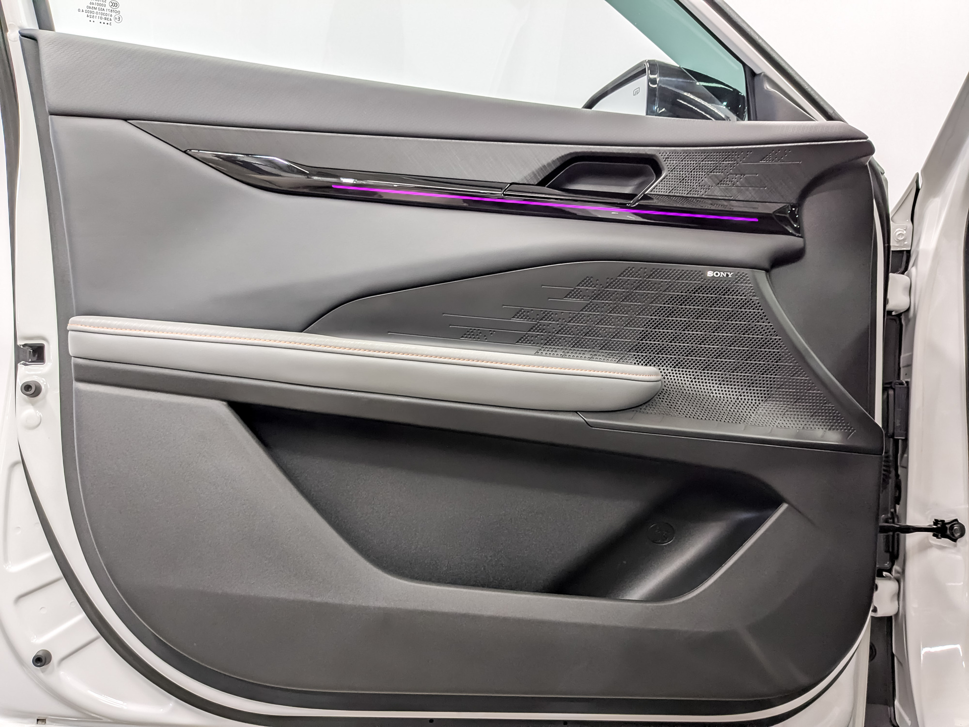 CHANGAN UNI-V 1.50 (181 л.с), автомат, 2023, пробег 32 676 км