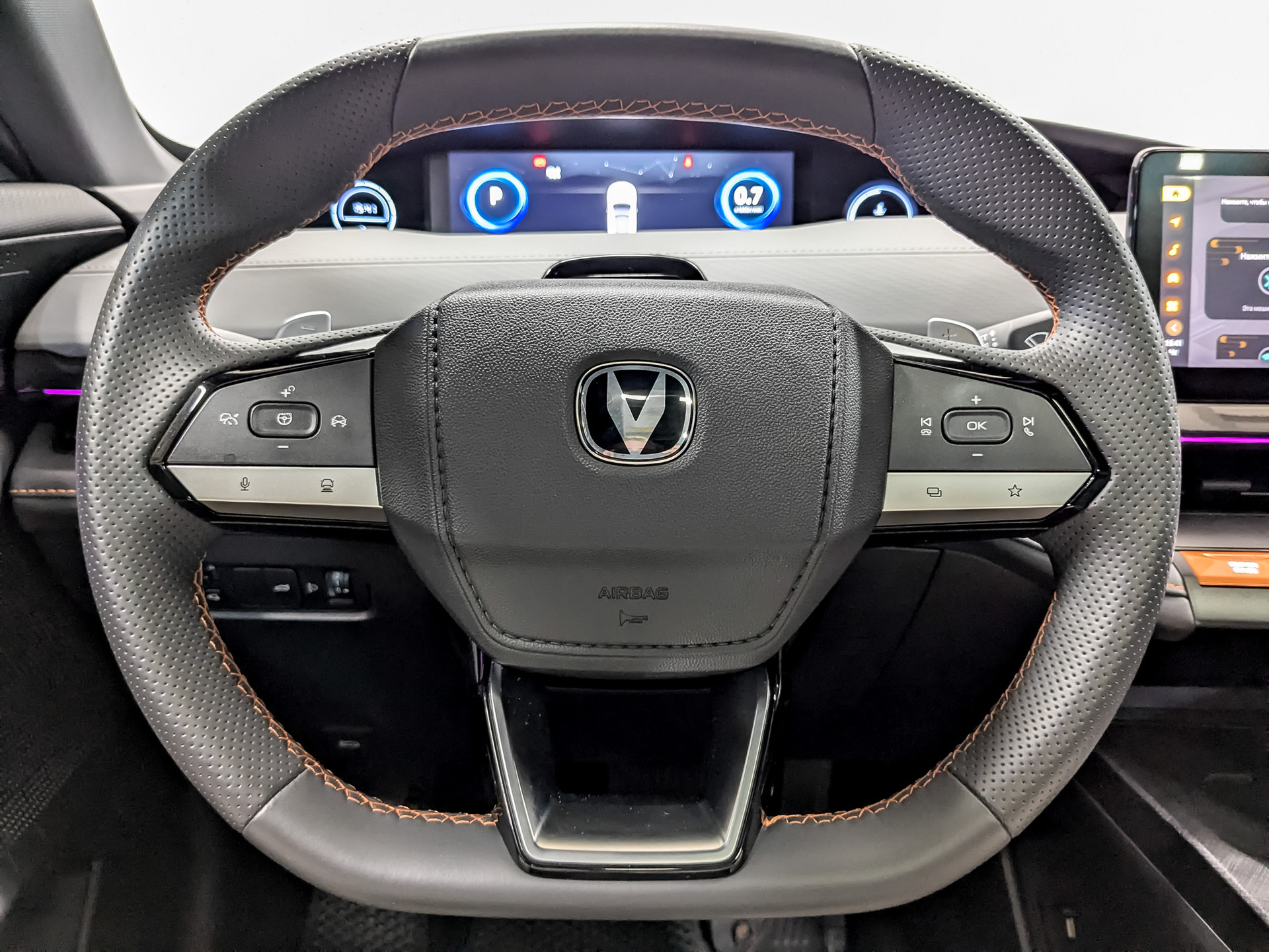 CHANGAN UNI-V 1.50 (181 л.с), автомат, 2023, пробег 32 676 км