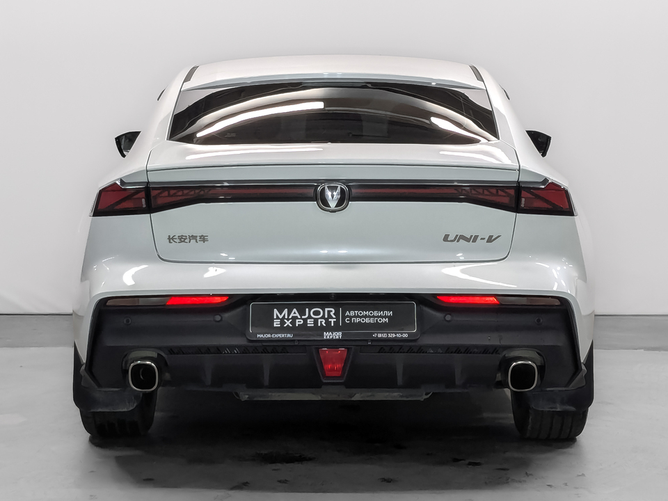 Фото Changan UNI-V с пробегом 32 676 км