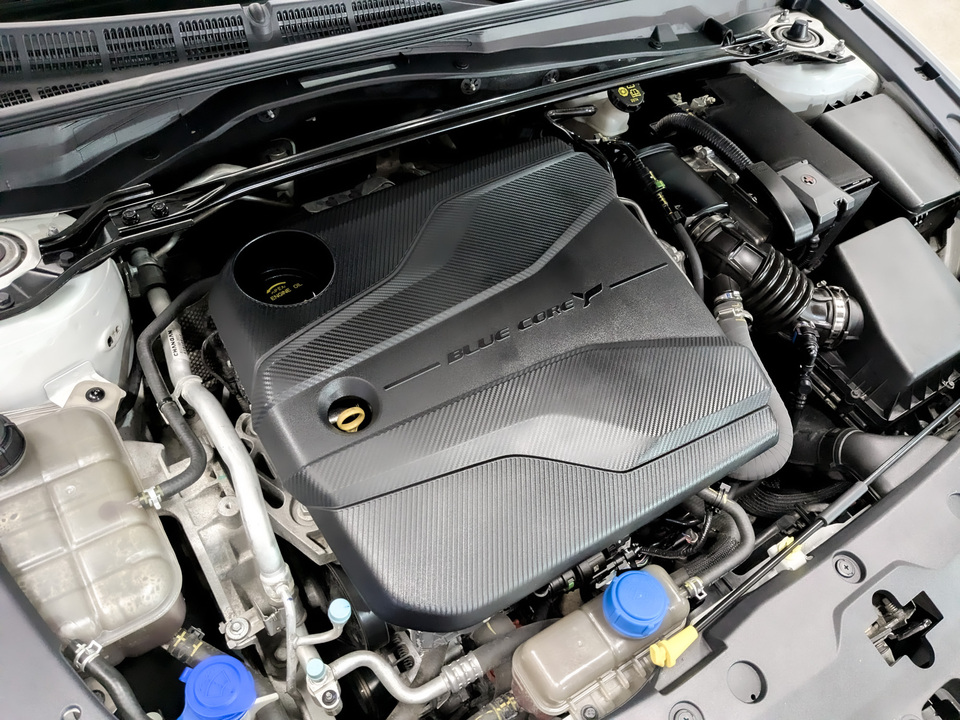 Фото Changan UNI-V с пробегом 32 676 км