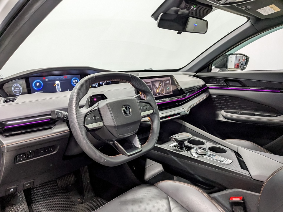 Фото Changan UNI-V с пробегом 32 676 км