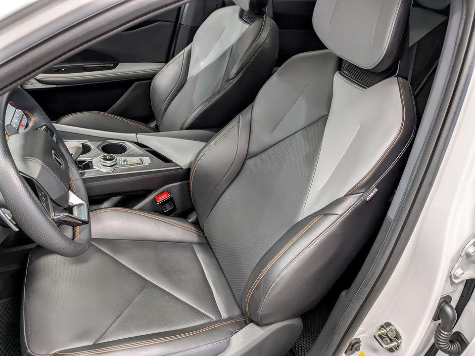 Фото Changan UNI-V с пробегом 32 676 км