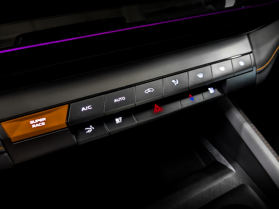 Фото Changan UNI-V с пробегом 32 676 км