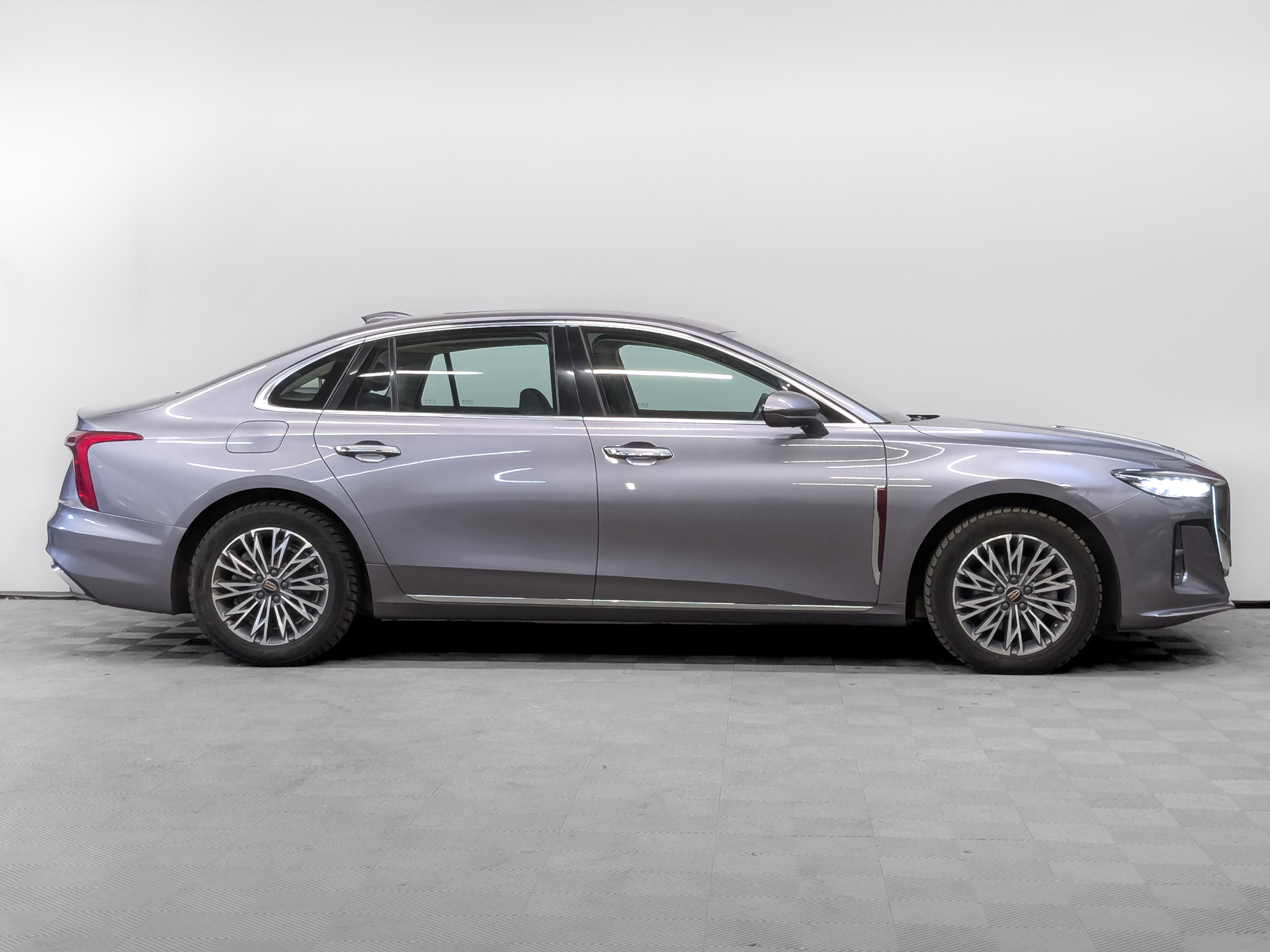 HONGQI H5 II 2.00 (218 л.с), автомат, 2024, пробег 81 152 км