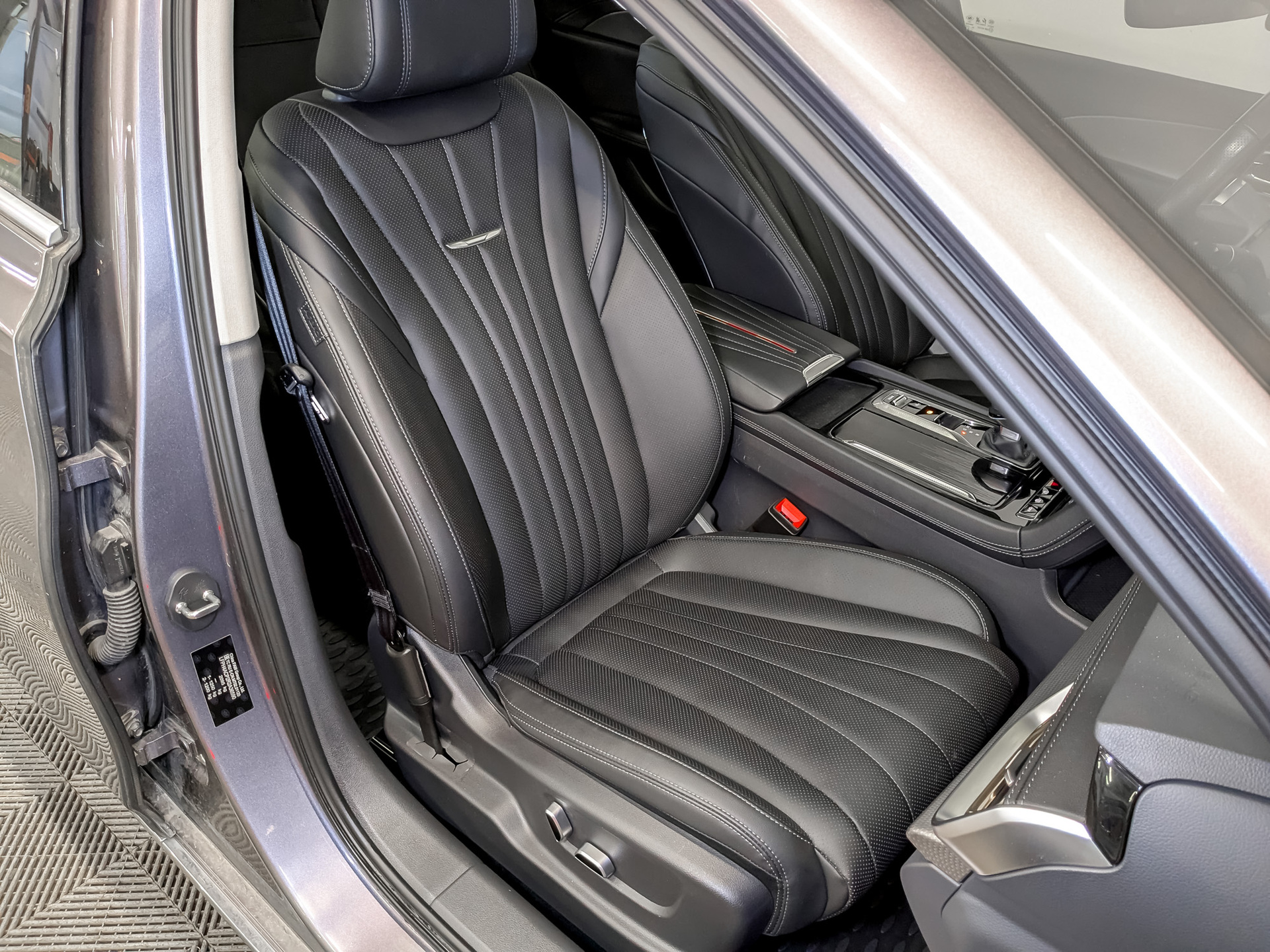 HONGQI H5 II 2.00 (218 л.с), автомат, 2024, пробег 81 152 км