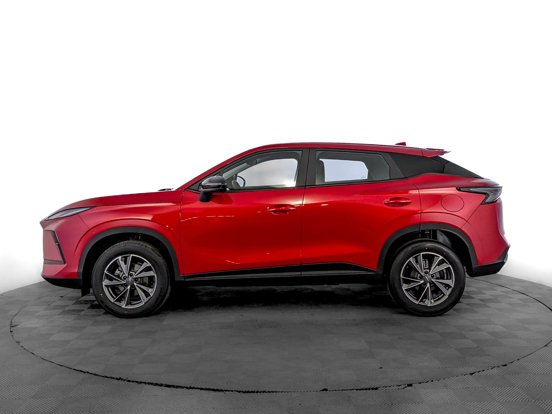 Фото Omoda C5 Актив NG 1.5T/147 6RT 2WD
