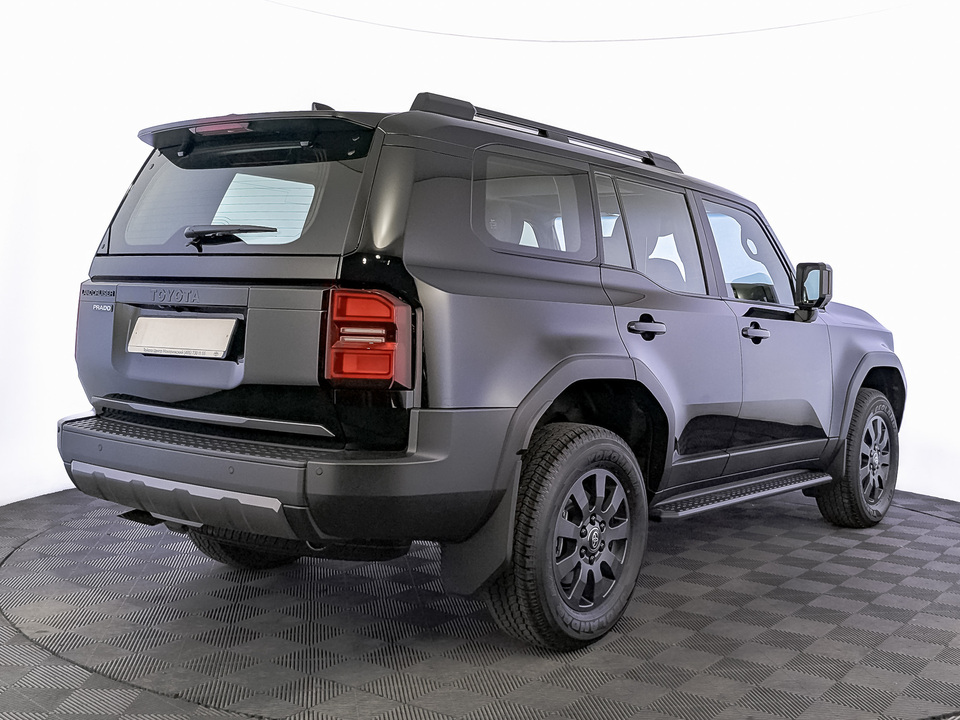 Toyota LC250 Prado VX 7 мест 2.8TD/204 8AT 4WD