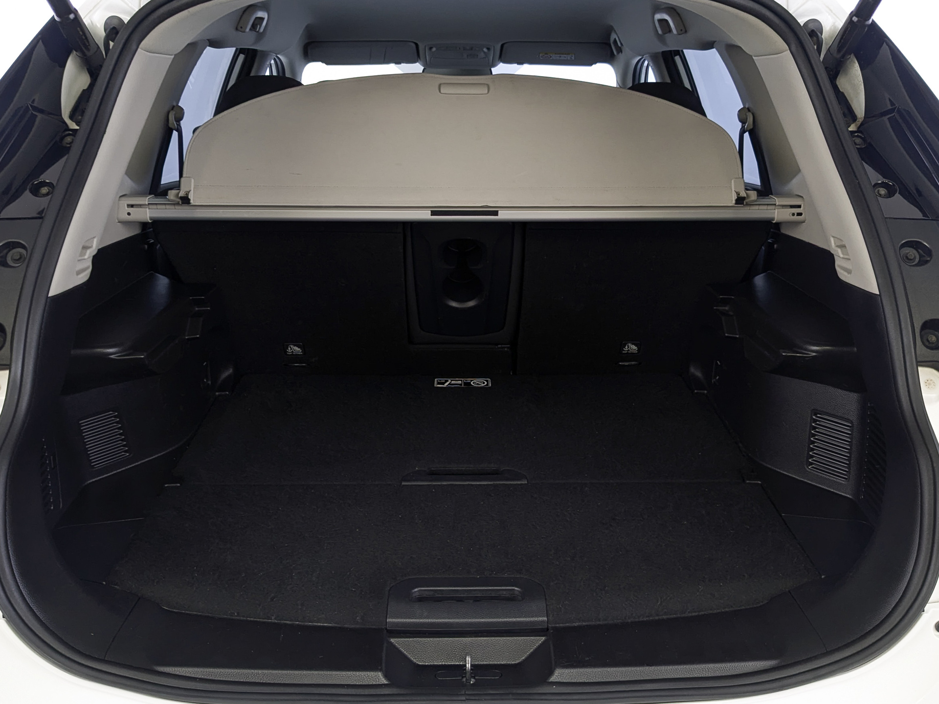 NISSAN X-Trail 2.00 (144 л.с), автомат, 2021, пробег 62 229 км