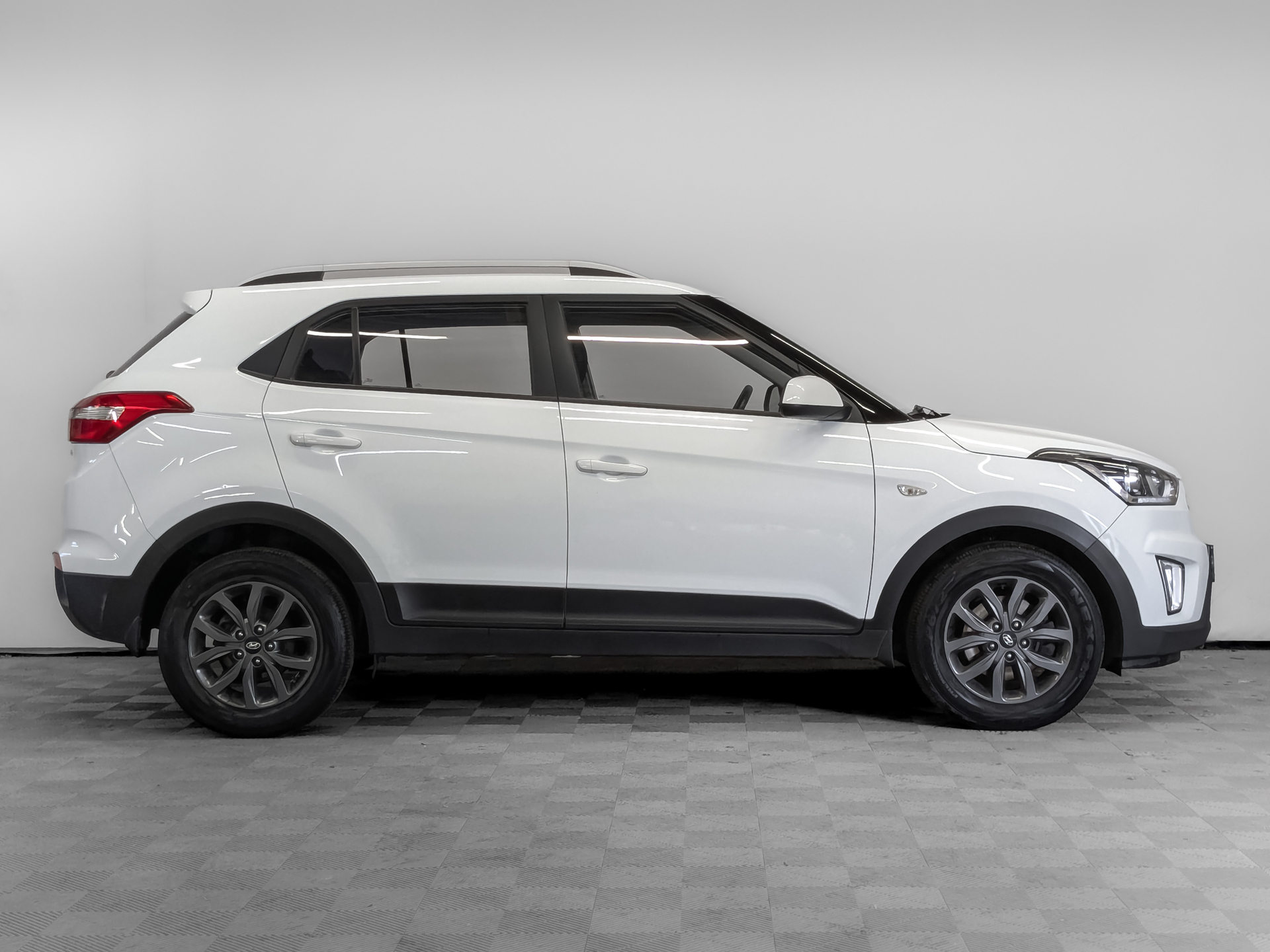 HYUNDAI Creta 1.60 (121 л.с), автомат, 2021, пробег 147 678 км