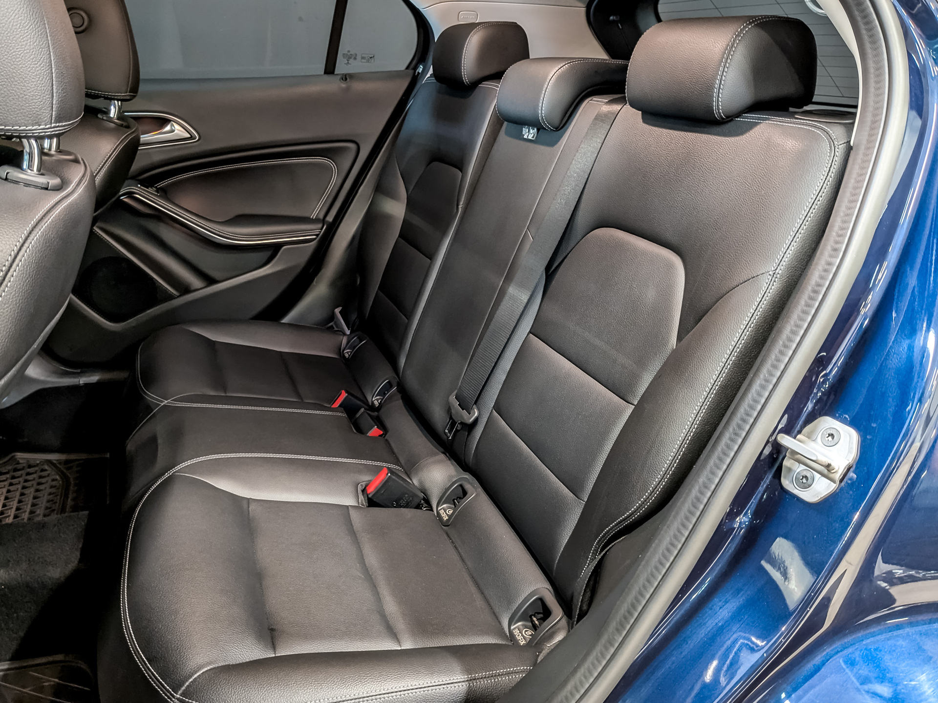 MERCEDES-BENZ GLA 2.00 (211 л.с), автомат, 2017, пробег 124 500 км
