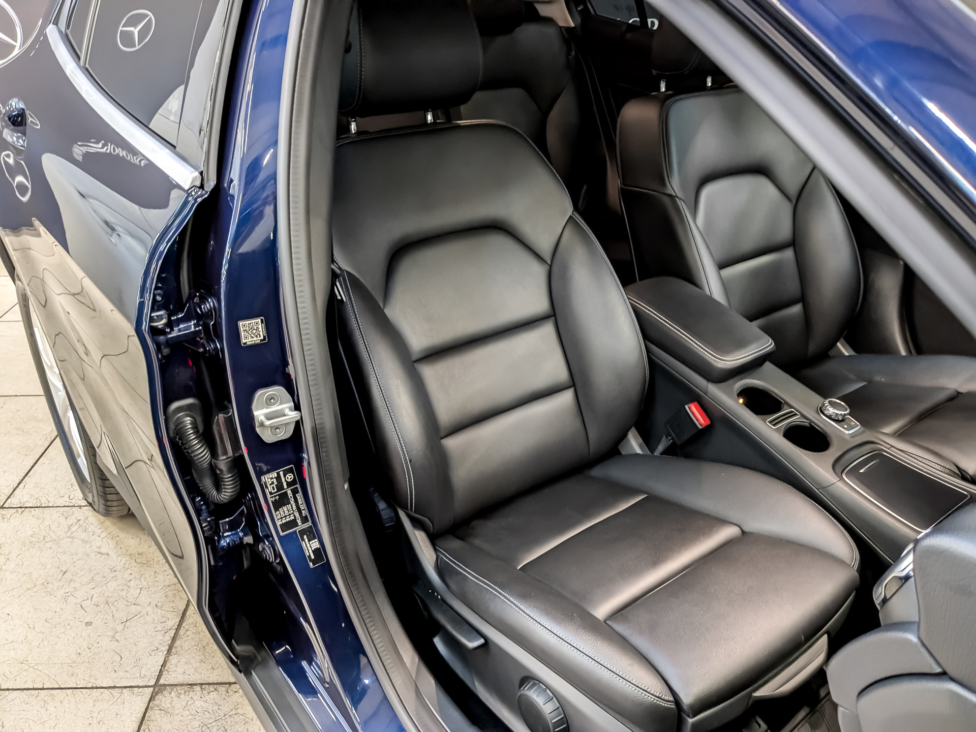 MERCEDES-BENZ GLA 2.00 (211 л.с), автомат, 2017, пробег 124 500 км