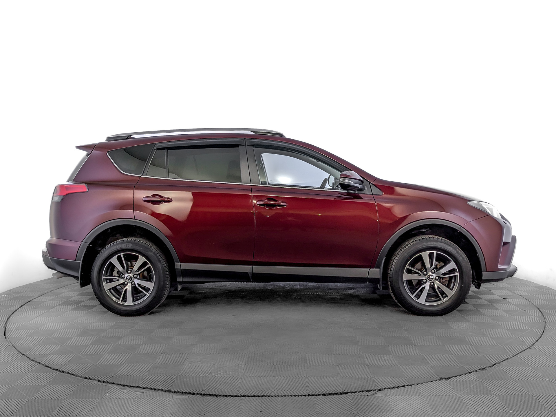 TOYOTA Rav-4 2.00 (146 л.с), автомат, 2019, пробег 139 234 км
