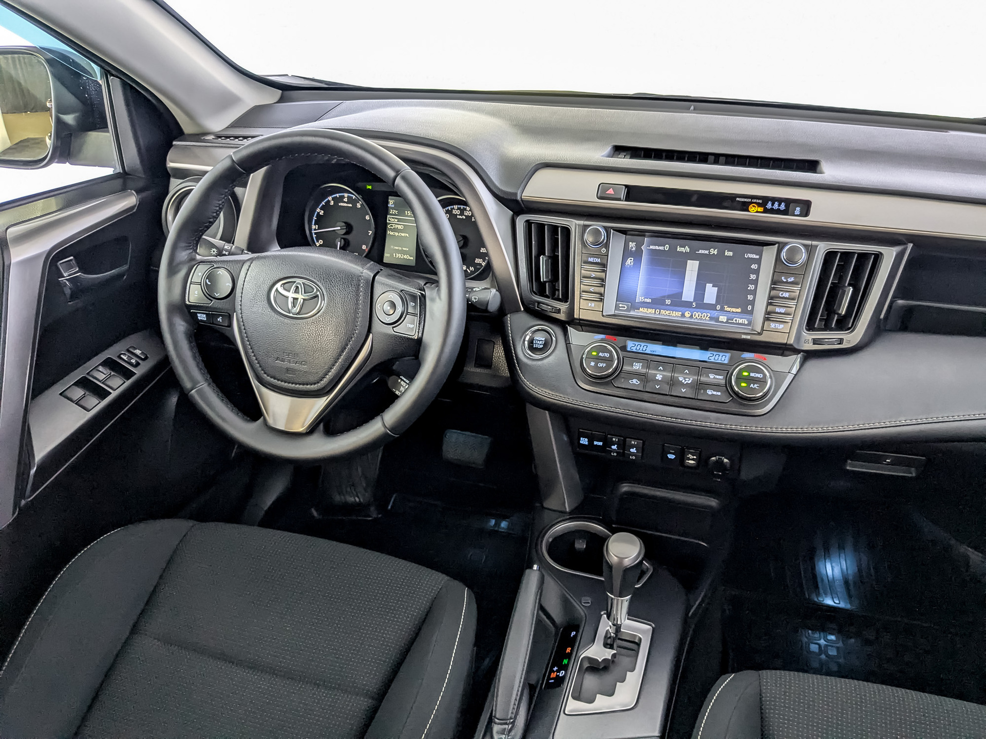 TOYOTA Rav-4 2.00 (146 л.с), автомат, 2019, пробег 139 234 км