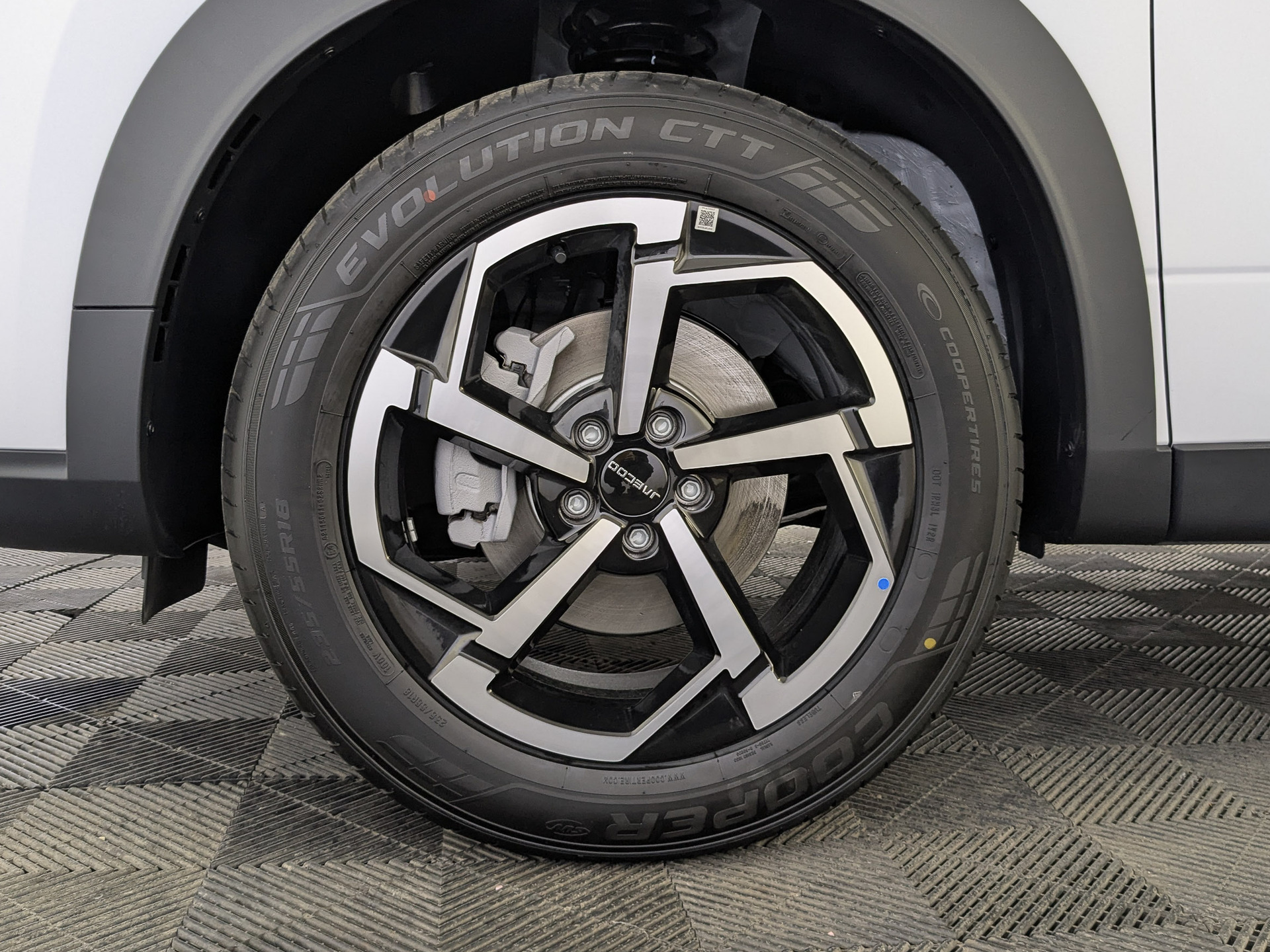 Фото JAECOO J7 Актив LP FL 1,6T/150 7RTT 2WD