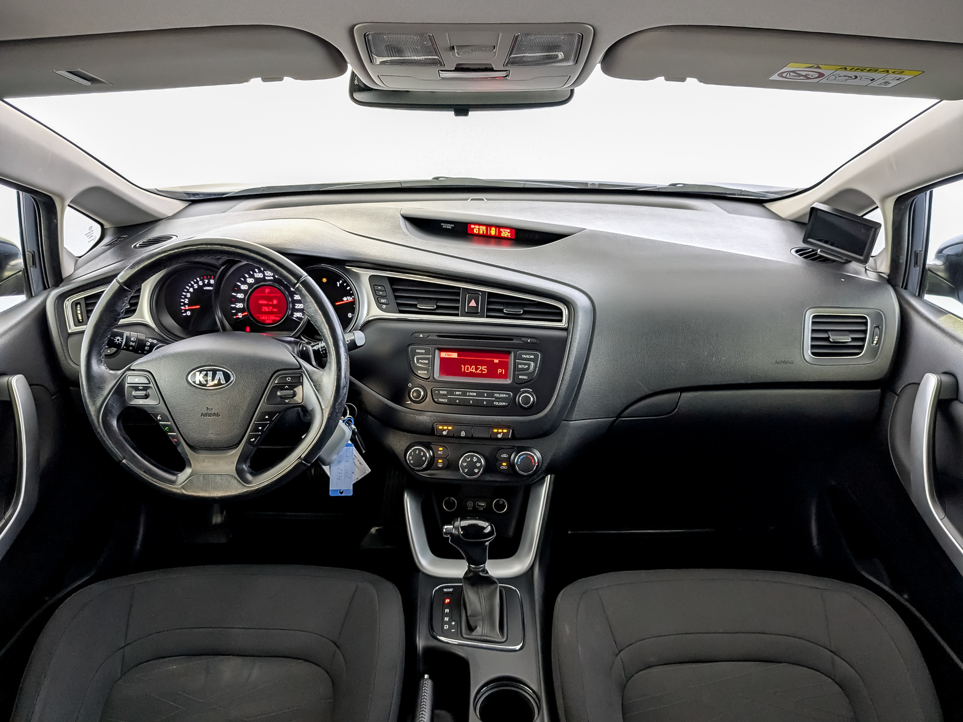 KIA Ceed 1.60 (130 л.с), автомат, 2017, пробег 143 061 км