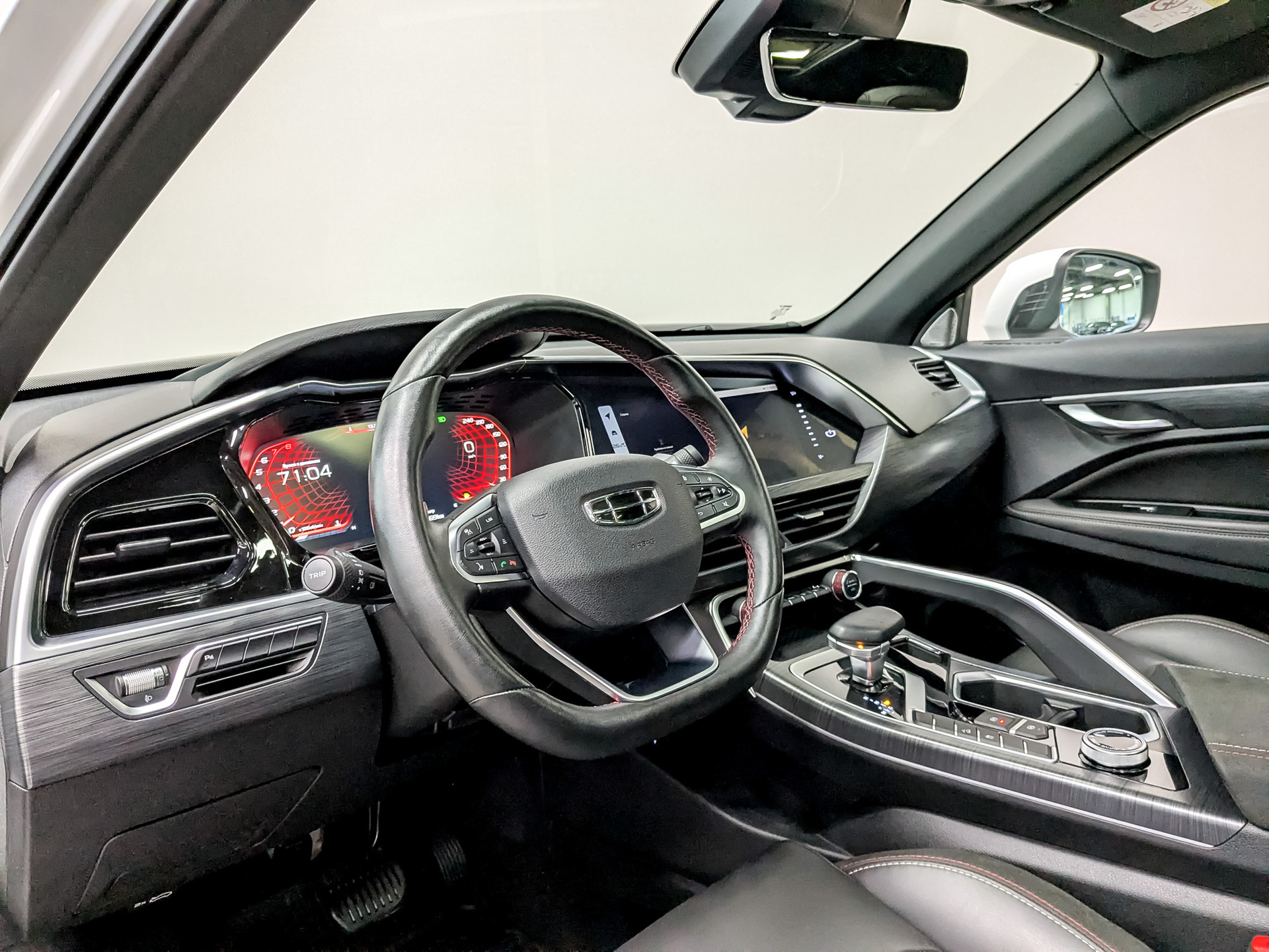 GEELY Tugella 2.00 (199 л.с), автомат, 2023, пробег 106 073 км