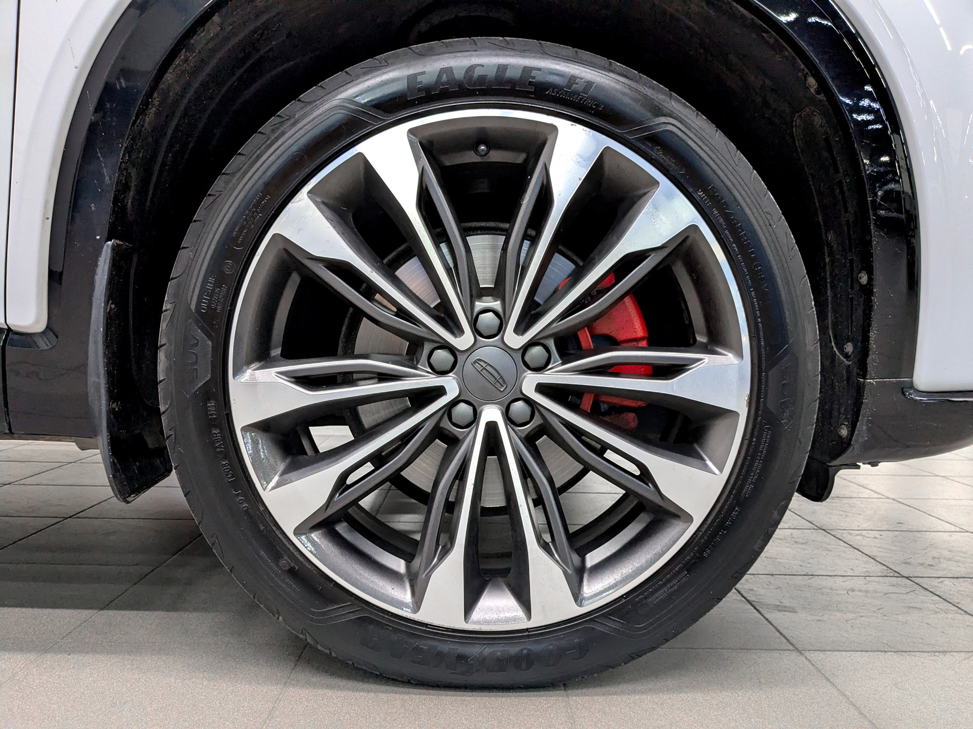 GEELY Tugella 2.00 (199 л.с), автомат, 2023, пробег 106 073 км