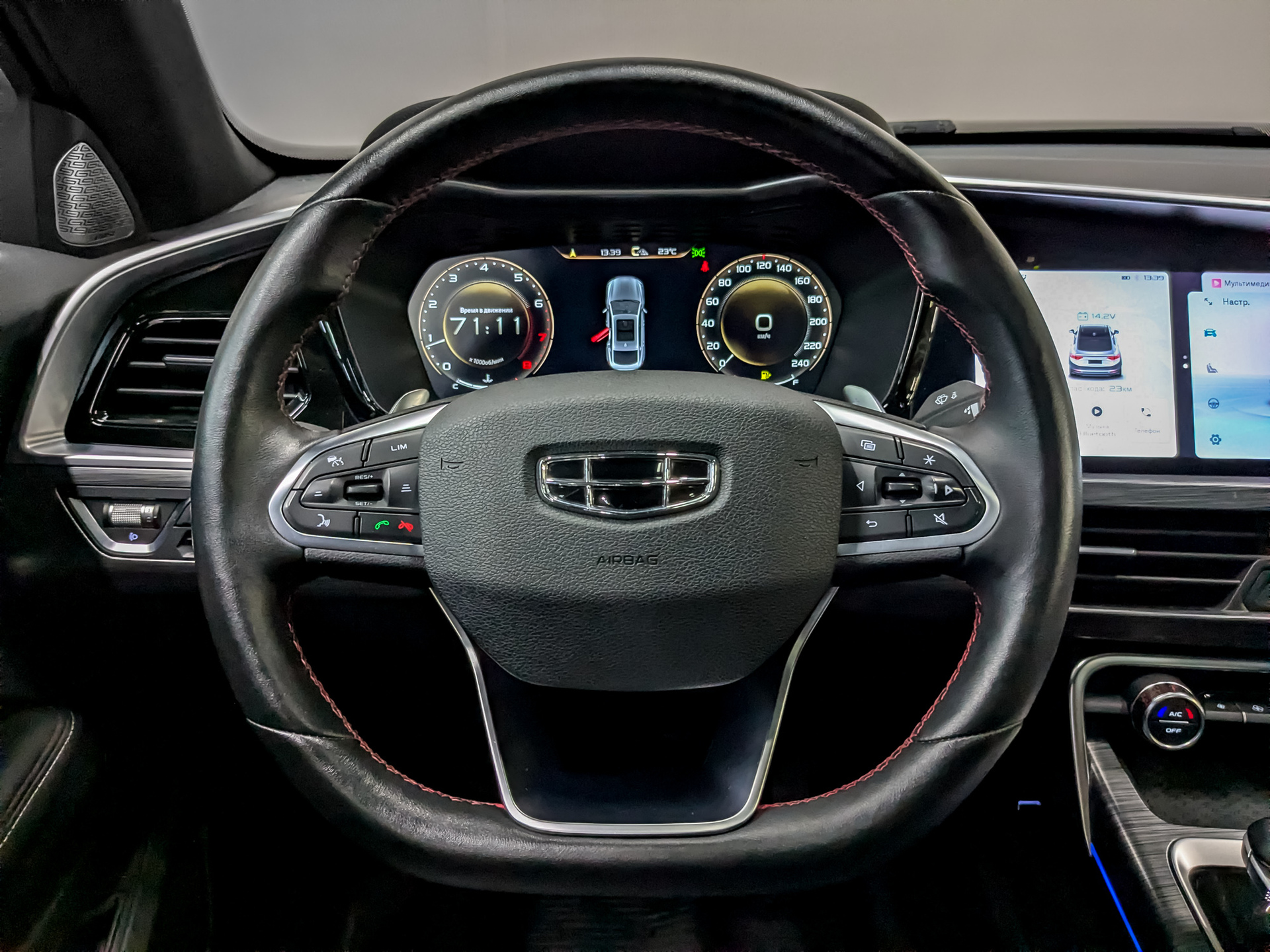 GEELY Tugella 2.00 (199 л.с), автомат, 2023, пробег 106 073 км