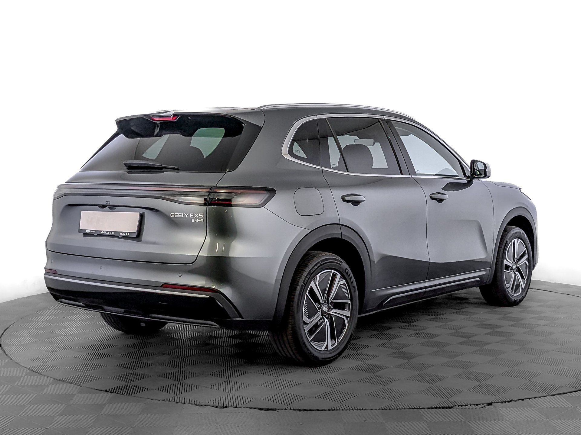 Фото Geely EX5 EM-R Max 1.5H/68 DHT 18.4кВт 2WD