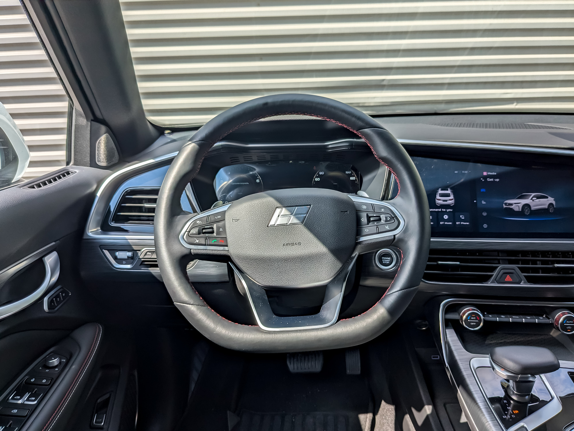 KNEWSTAR 001 2.00 (200 л.с), автомат, 2024, пробег 28 072 км