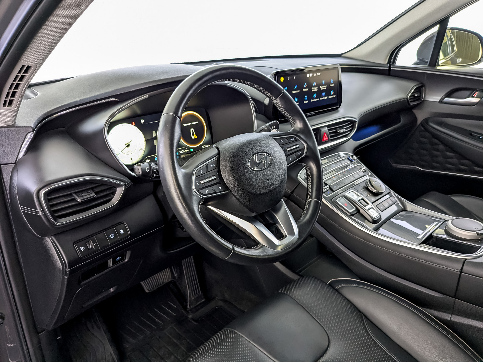 HYUNDAI Santa Fe 2.50 (180 л.с), автомат, 2021, пробег 51 141 км