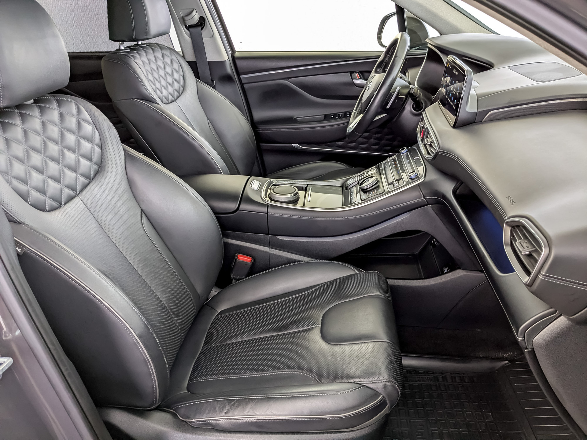 HYUNDAI Santa Fe 2.50 (180 л.с), автомат, 2021, пробег 51 141 км