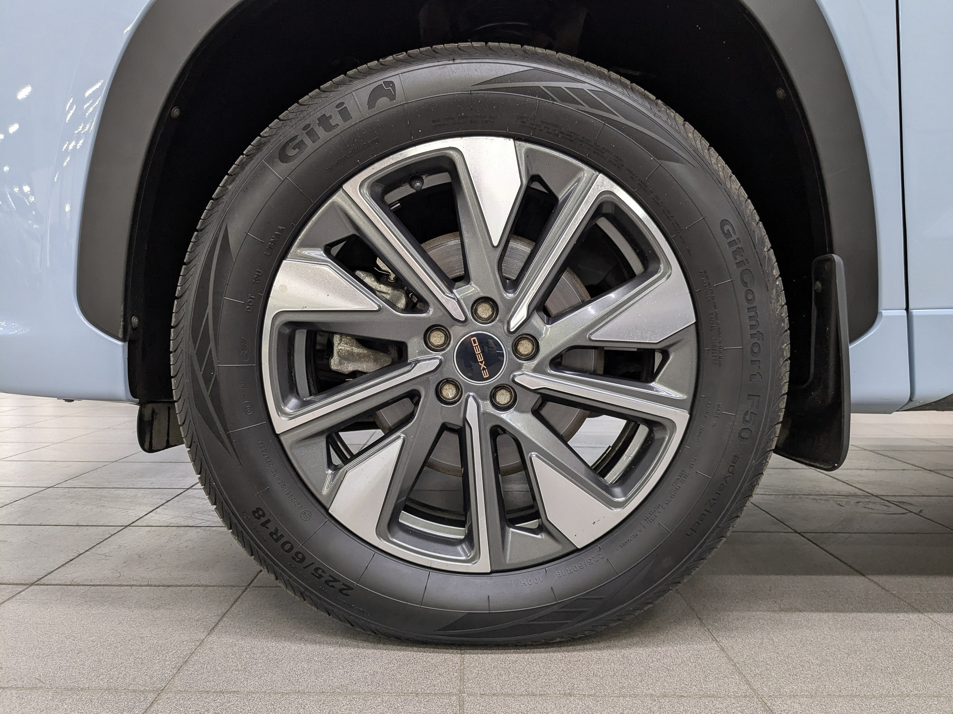 EXEED LX 1.50 (147 л.с), автомат, 2023, пробег 32 429 км