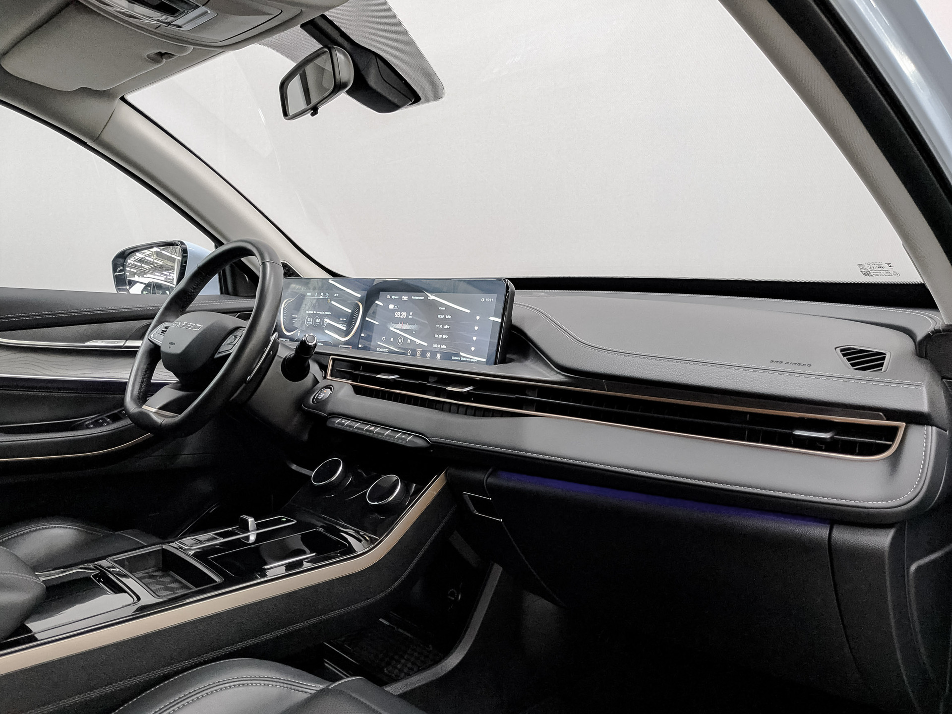 EXEED LX 1.50 (147 л.с), автомат, 2023, пробег 32 429 км