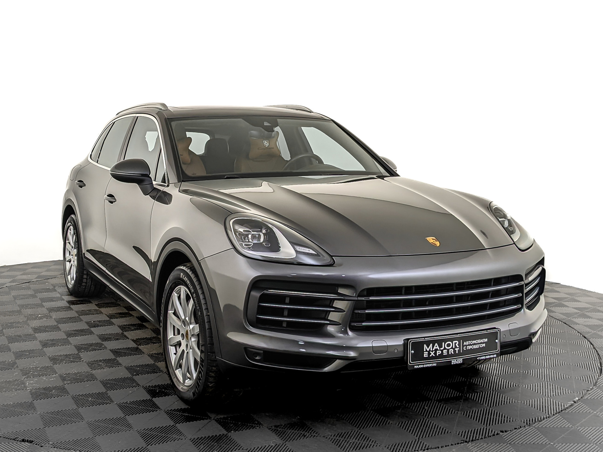 PORSCHE Cayenne 3.00 (340 л.с), автомат, 2019, пробег 33 300 км