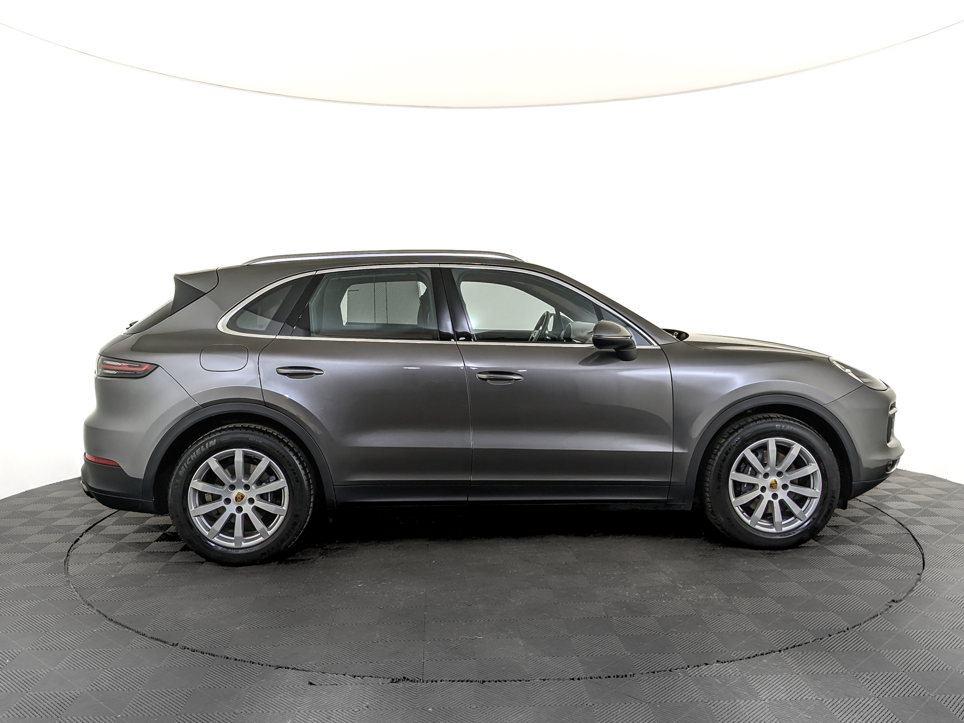 PORSCHE Cayenne 3.00 (340 л.с), автомат, 2019, пробег 33 300 км