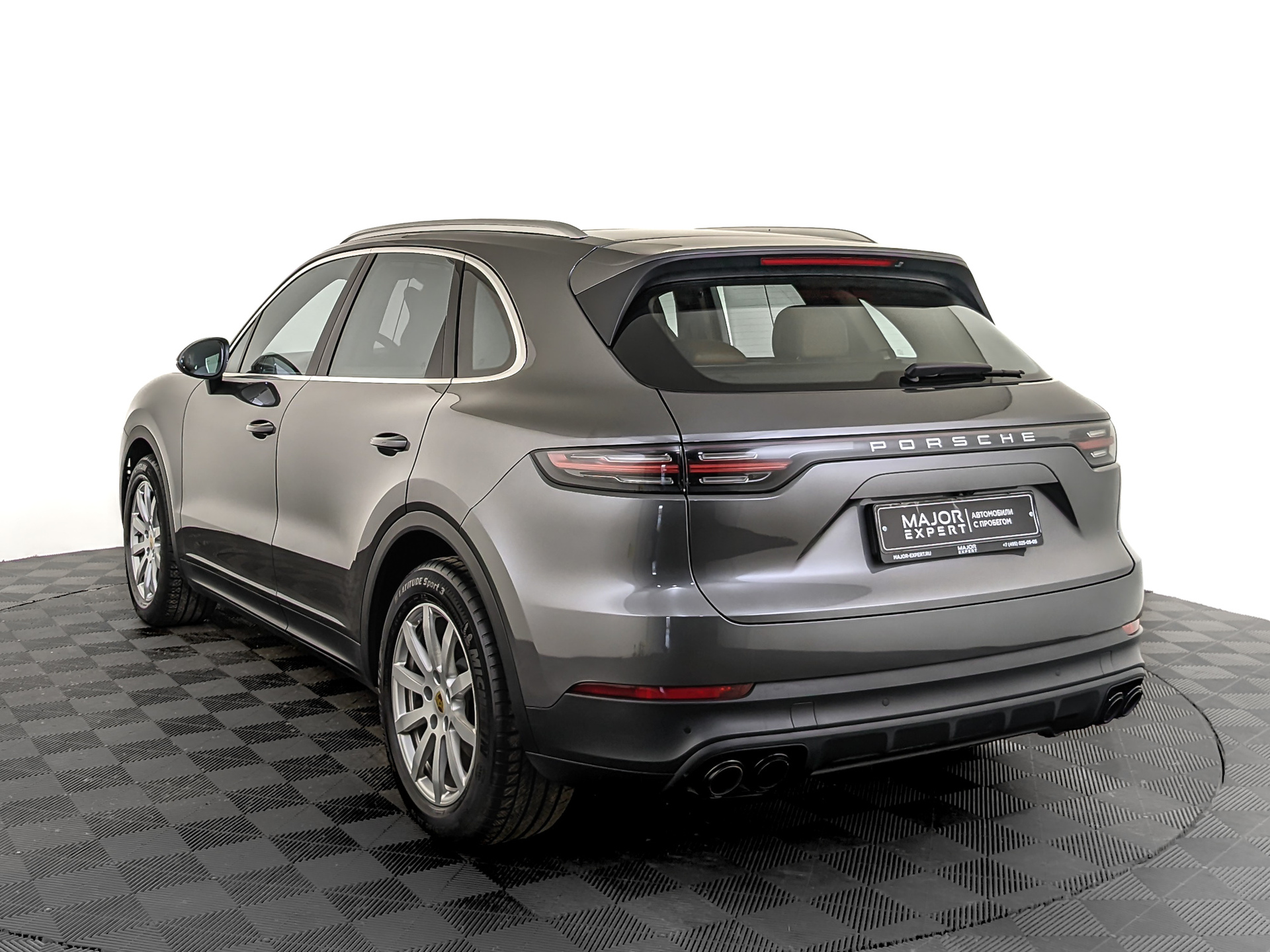 PORSCHE Cayenne 3.00 (340 л.с), автомат, 2019, пробег 33 300 км