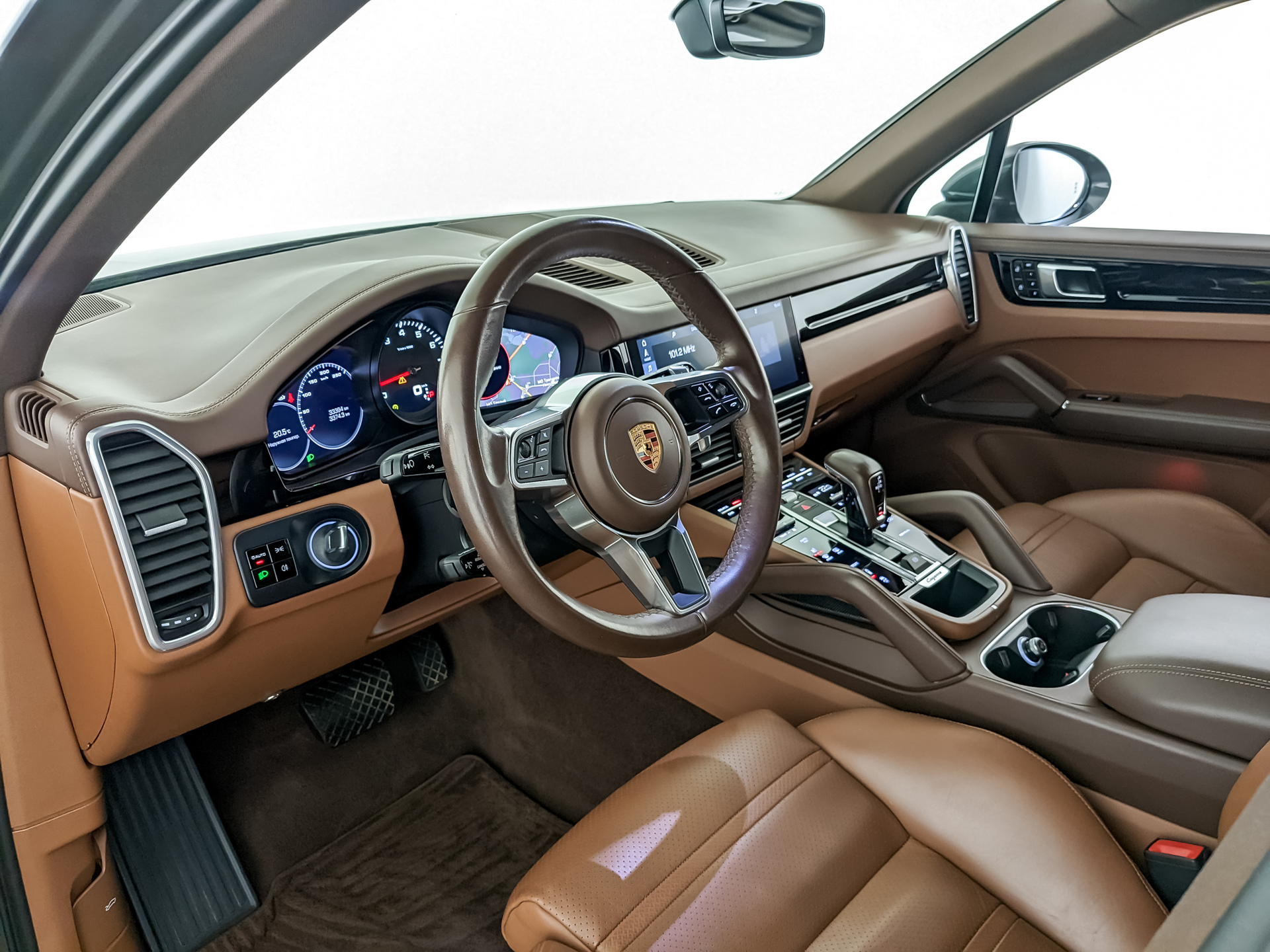 PORSCHE Cayenne 3.00 (340 л.с), автомат, 2019, пробег 33 300 км