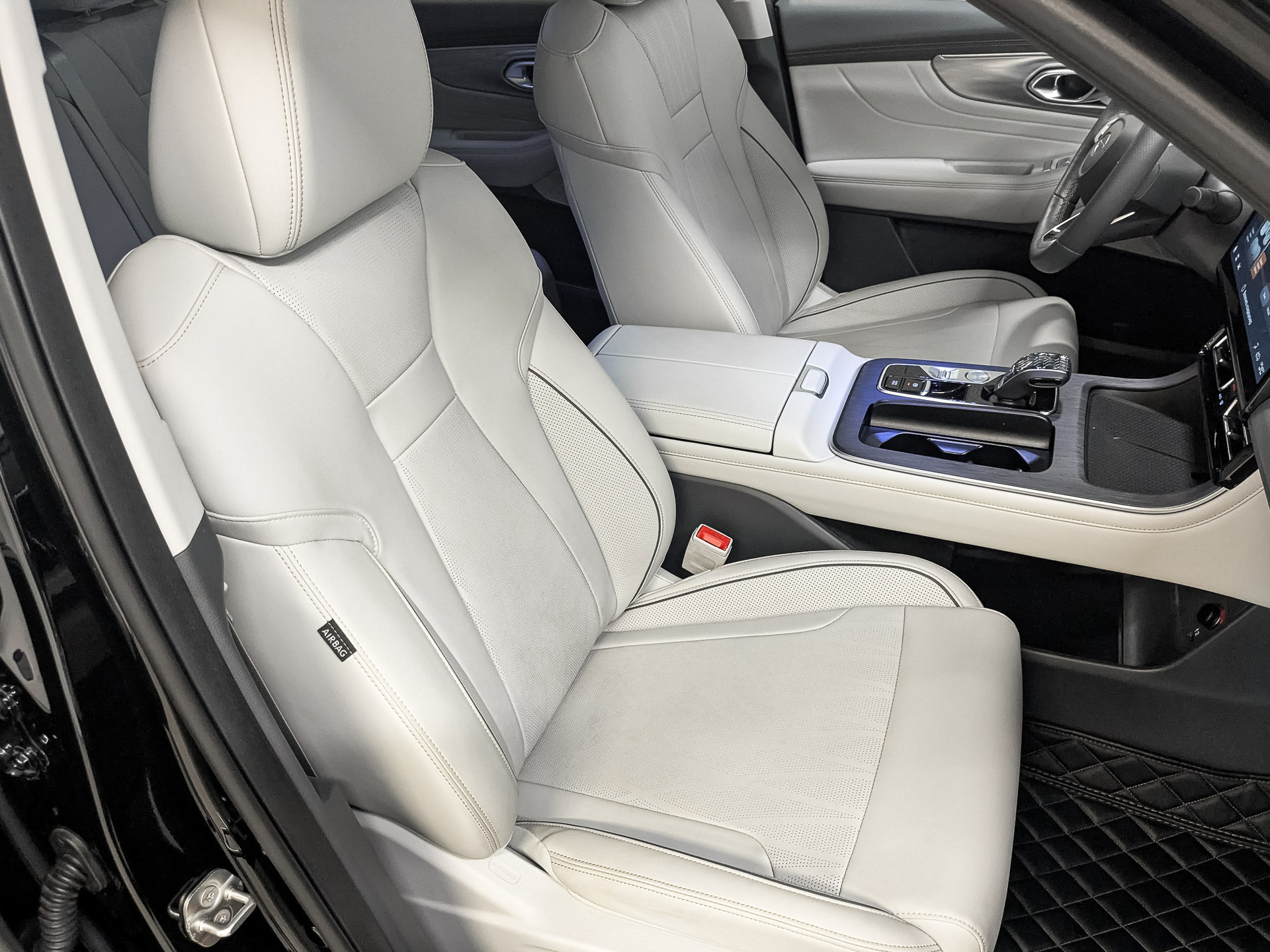 GAC GS8 2.00 (231 л.с), автомат, 2025, пробег 15 112 км