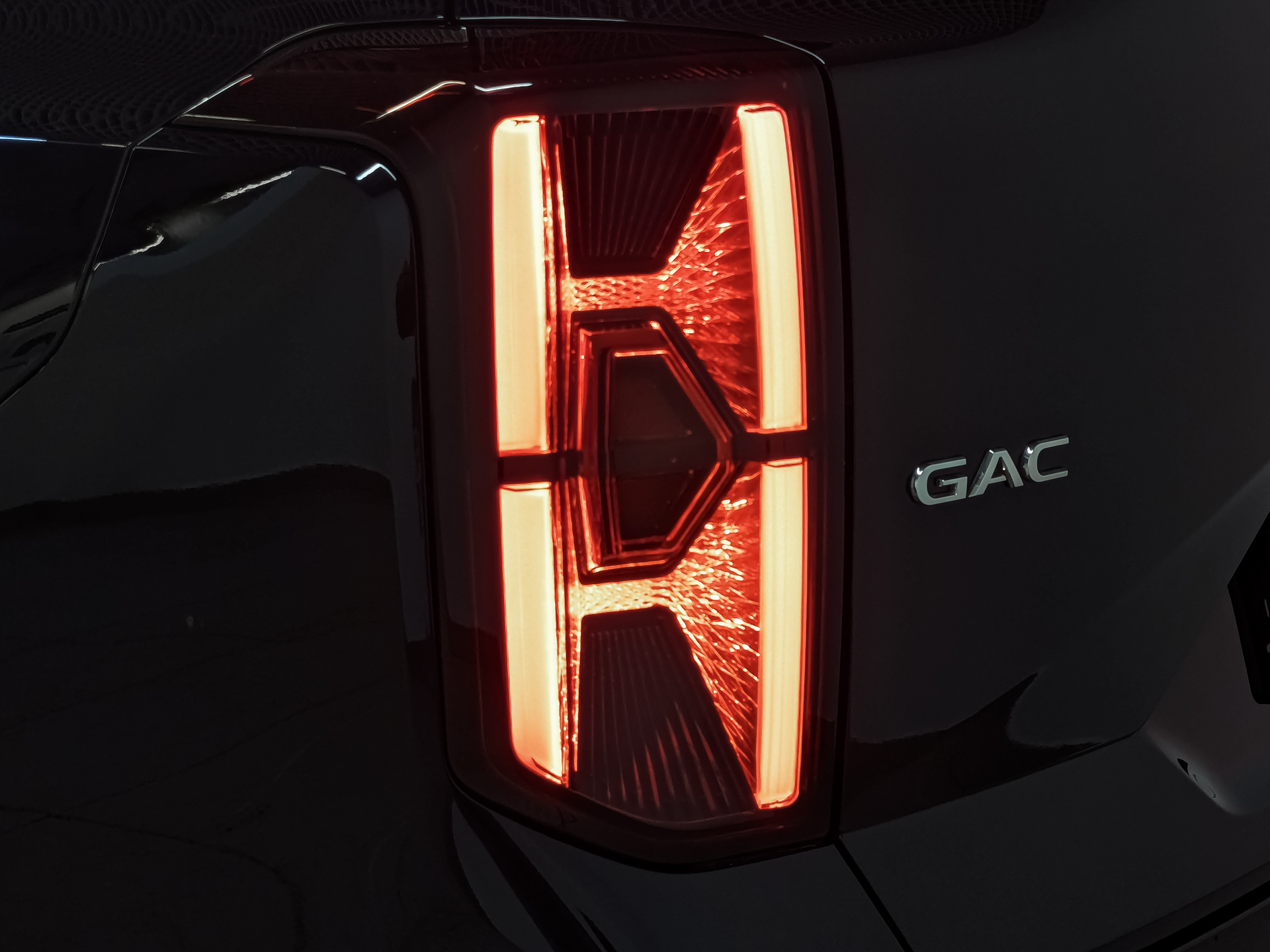 GAC GS8 2.00 (231 л.с), автомат, 2025, пробег 15 112 км